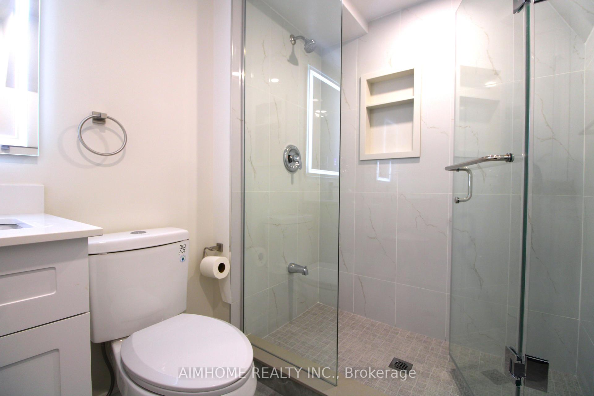 Photo 13 of Unit BSMT, 41 Hamster Crescent, Aurora, Bayview Northeast — HOMEH