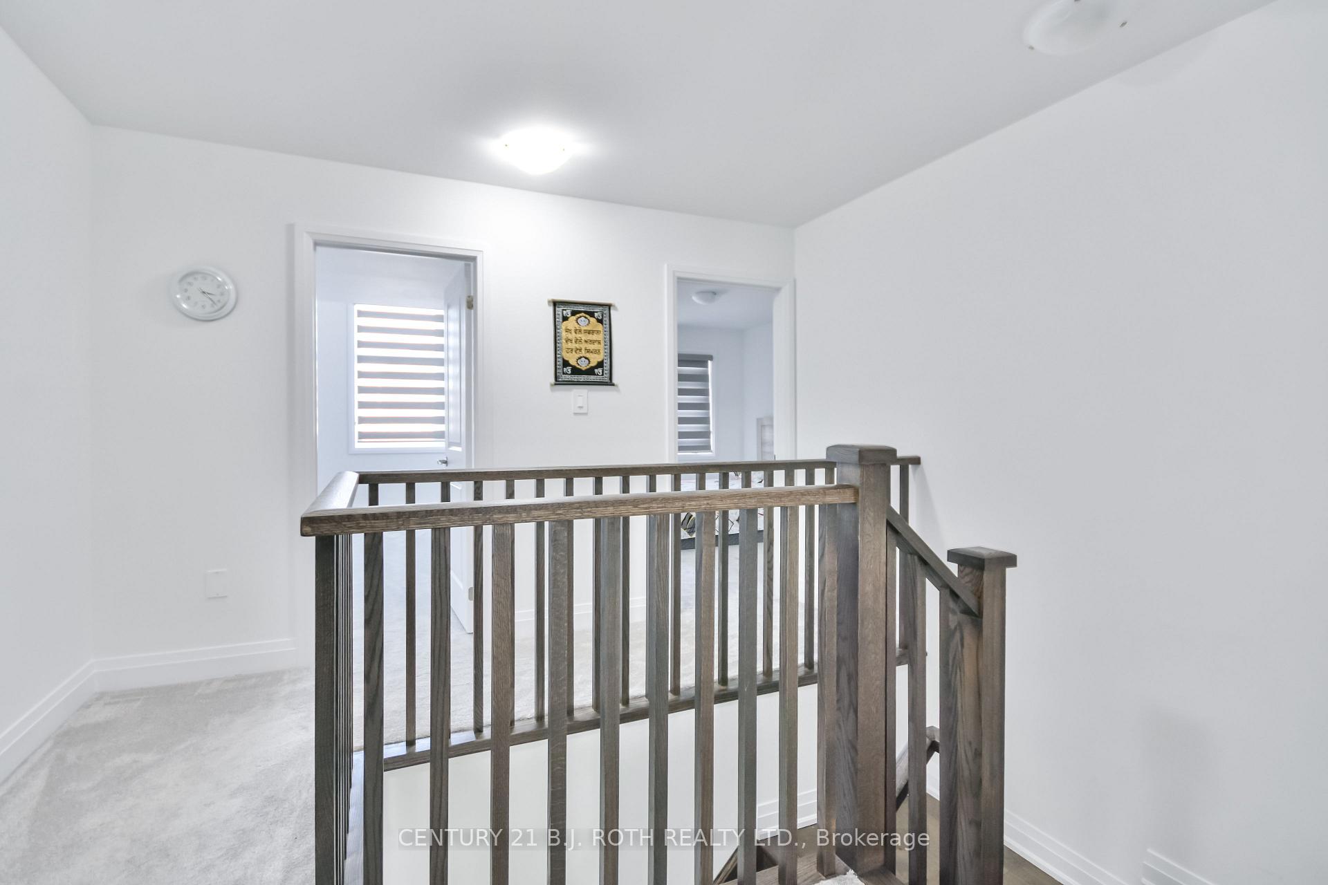 Photo 27 of 130 Franklin Trail, Barrie, Holly — HOMEH