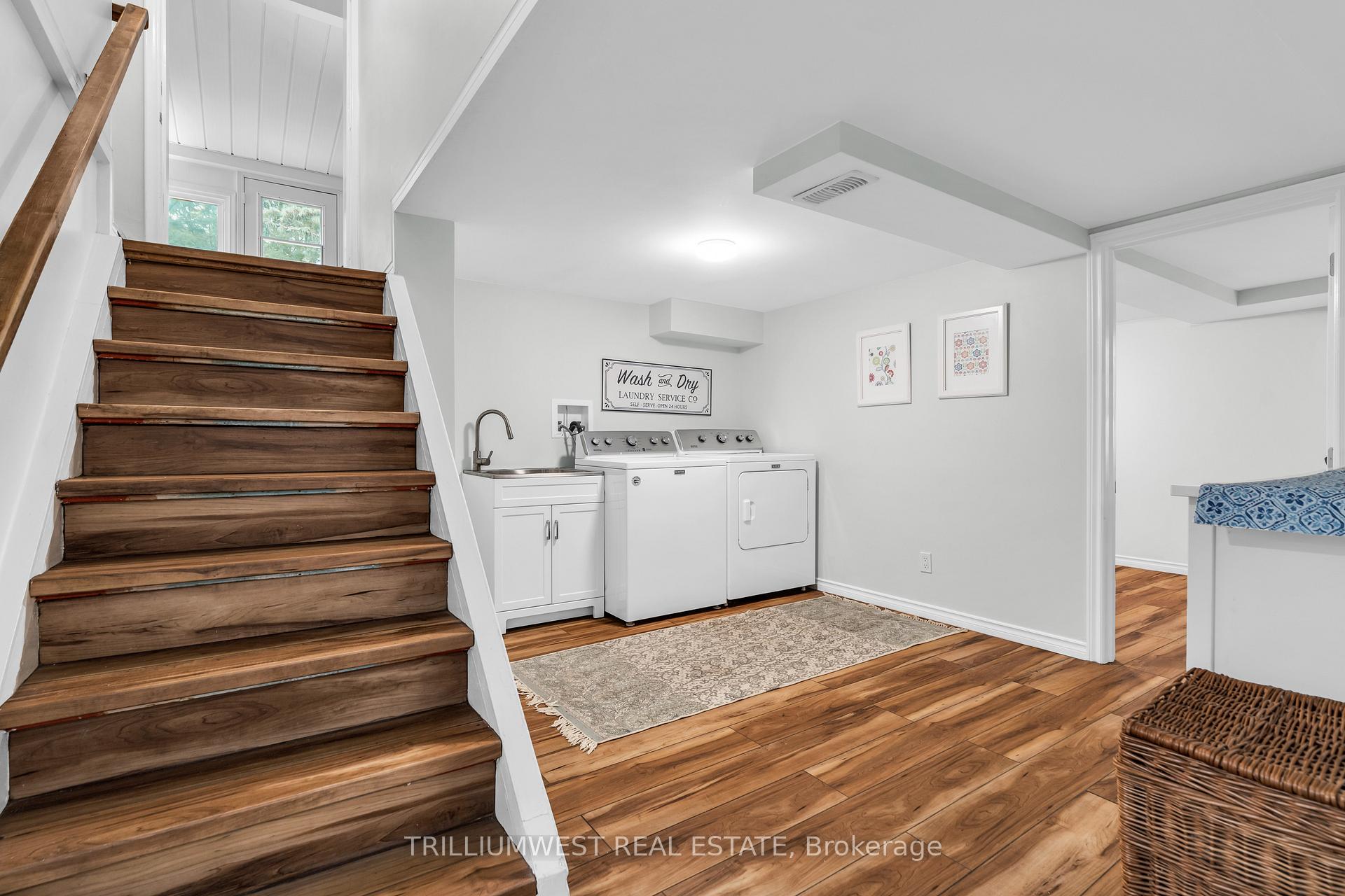 Photo 21 of 11 Cadillac Drive, Guelph, St. George's — HOMEH