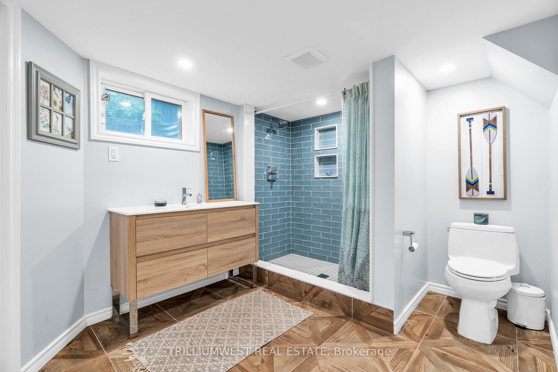 Photo 23 of 11 Cadillac Drive, Guelph, St. George's — HOMEH