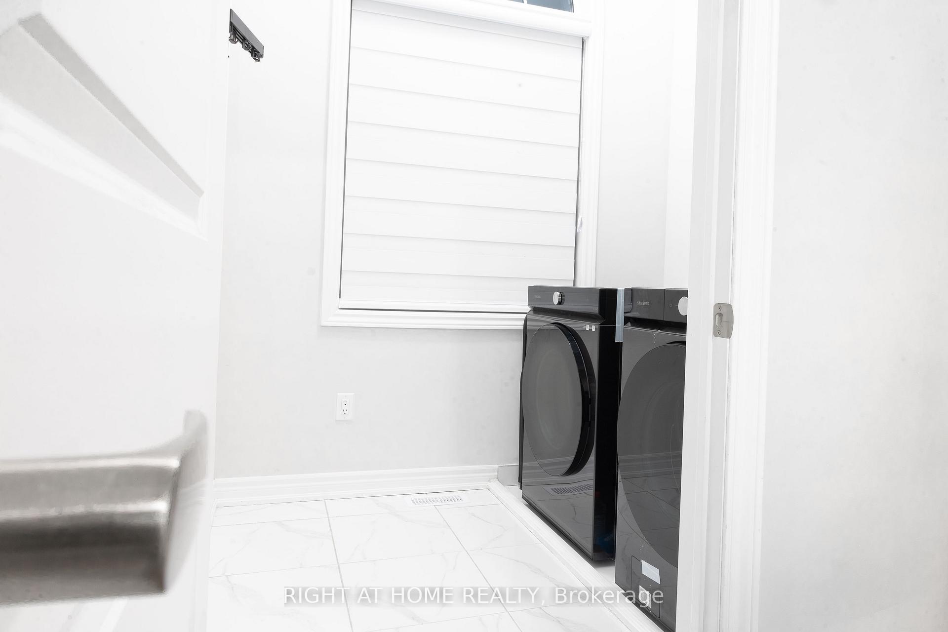 Photo 10 of 28 Bannister Road, Barrie, Rural Barrie Southeast — HOMEH