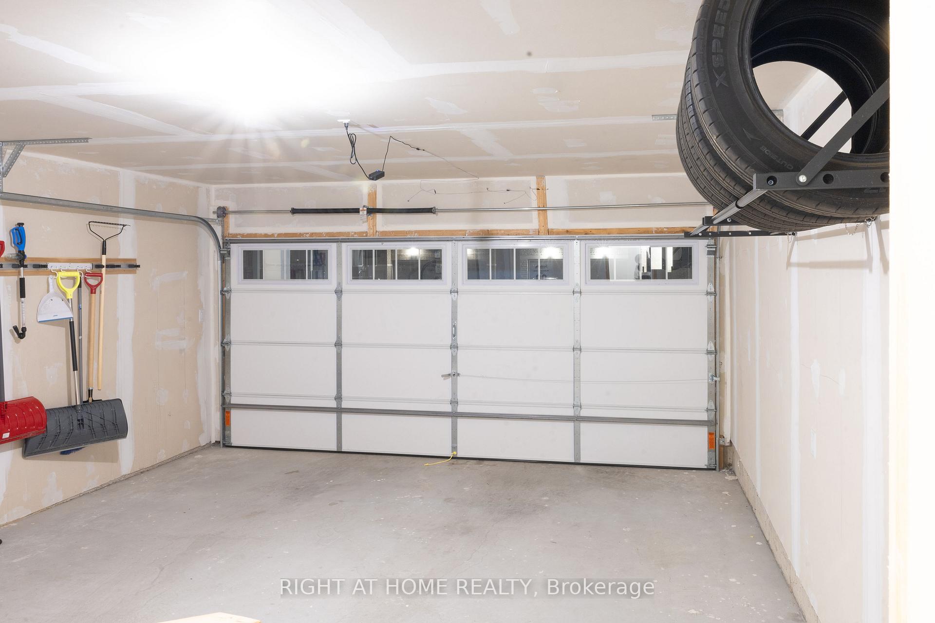 Photo 19 of 28 Bannister Road, Barrie, Rural Barrie Southeast — HOMEH