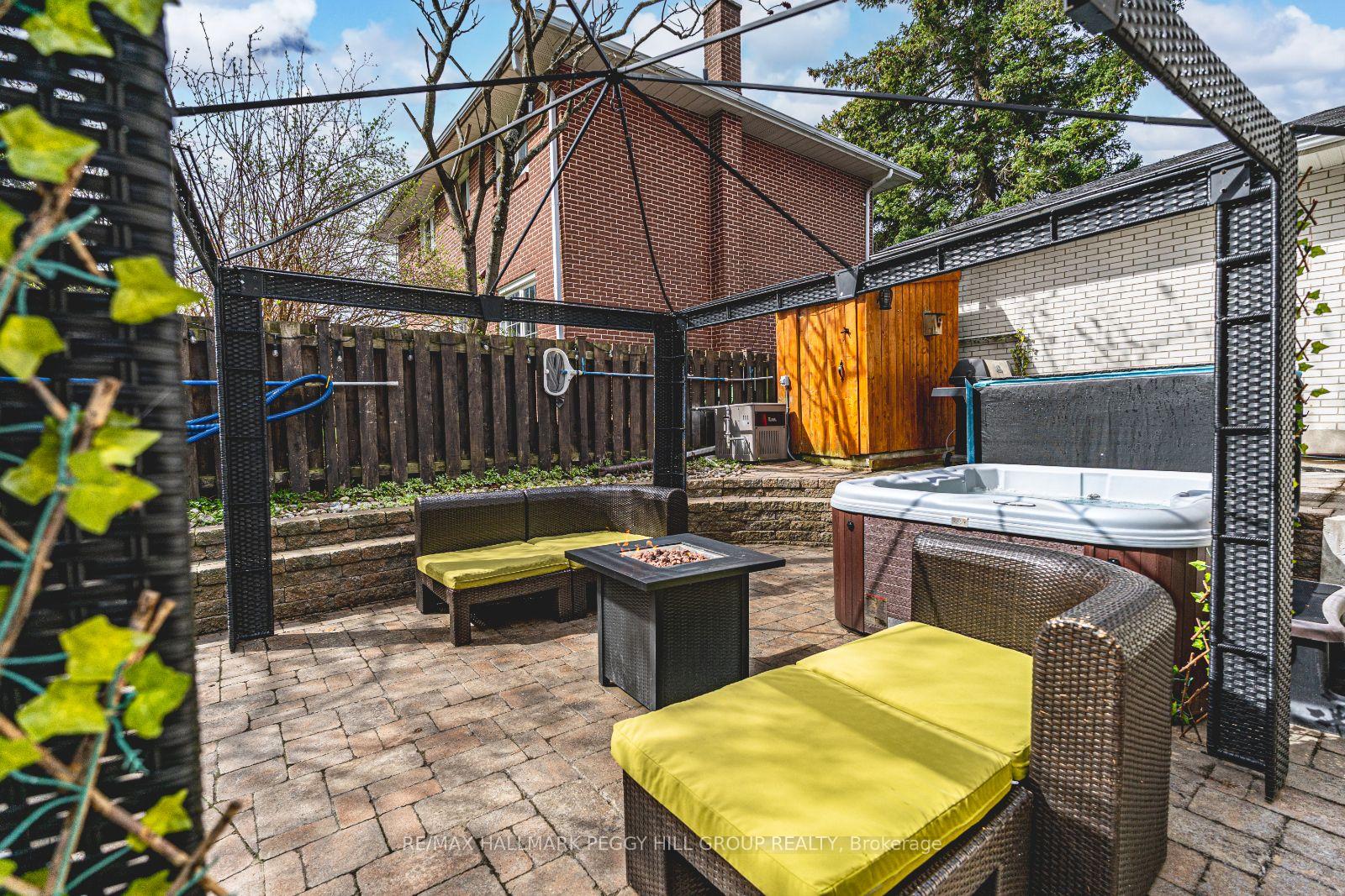 Photo 24 of 47 Marshall Street, Barrie, Allandale Heights — HOMEH