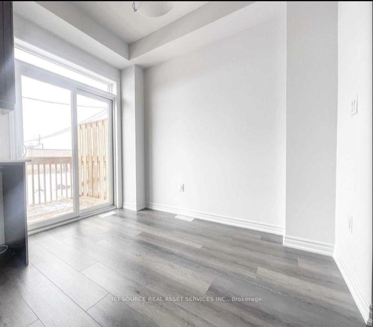 Photo 5 of Unit 46, 61 Soho Street, Hamilton, Stoney Creek Mountain — HOMEH