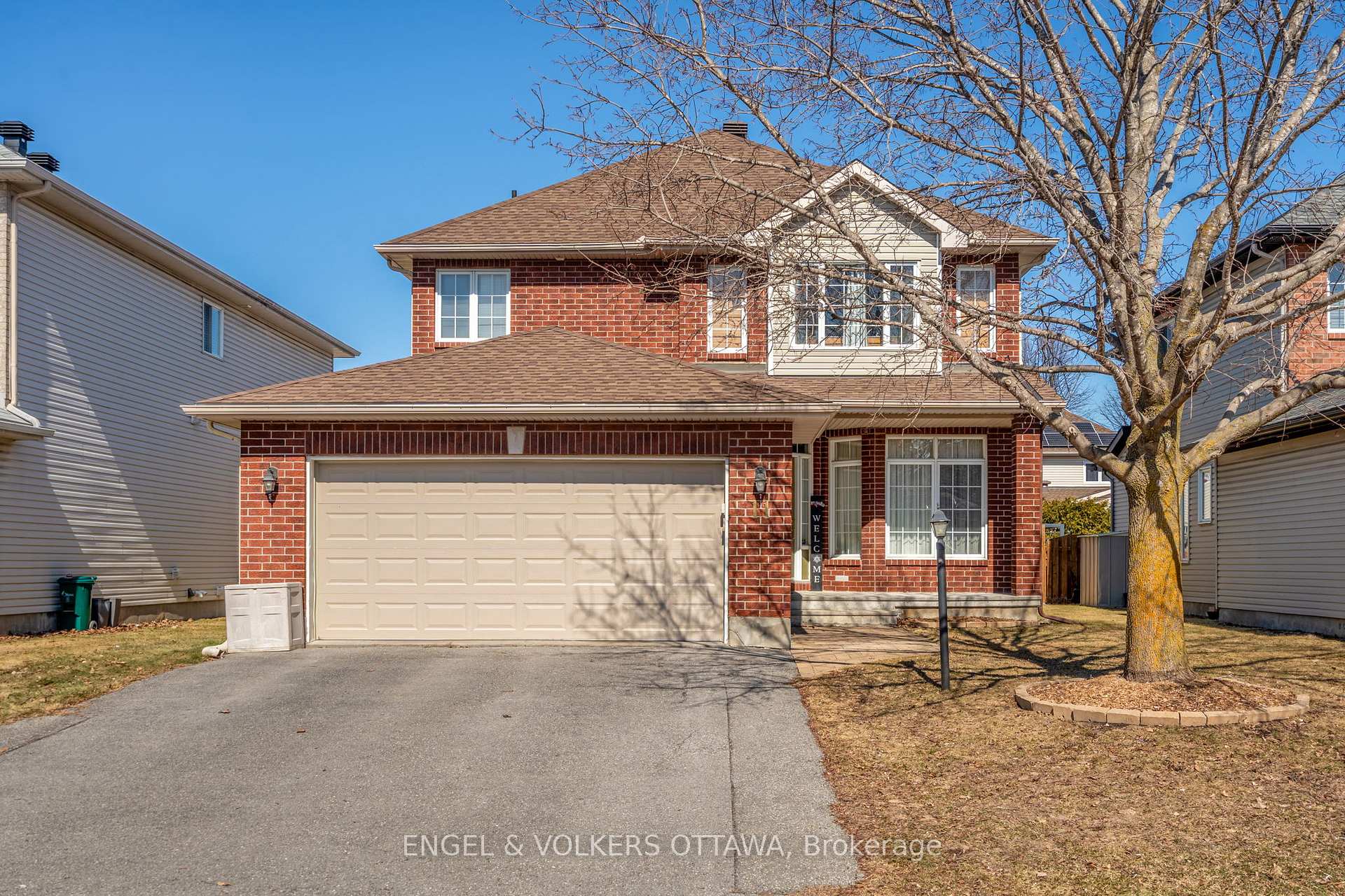 Photo 1 of 11 Dylan Way, Ottawa, Barrhaven East — HOMEH