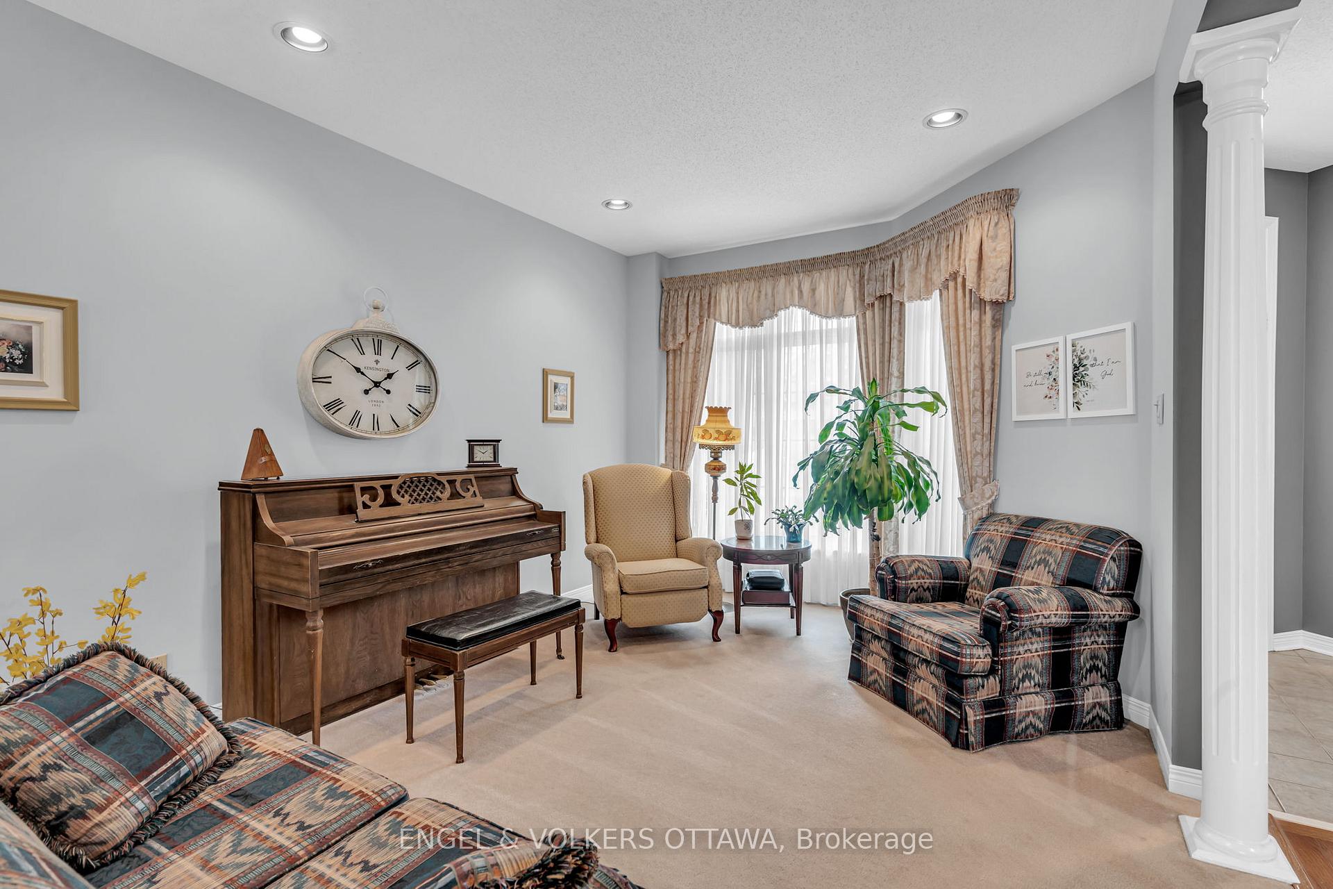 Photo 7 of 11 Dylan Way, Ottawa, Barrhaven East — HOMEH