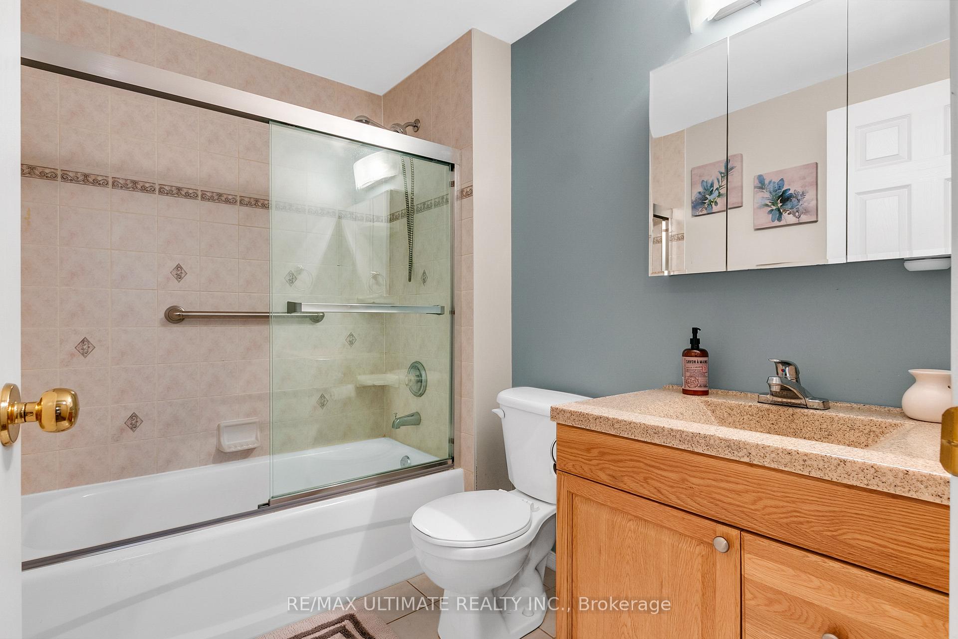 Photo 23 of 209 Deerpath Drive, Guelph, Willow West/Sugarbush/West Acres — HOMEH