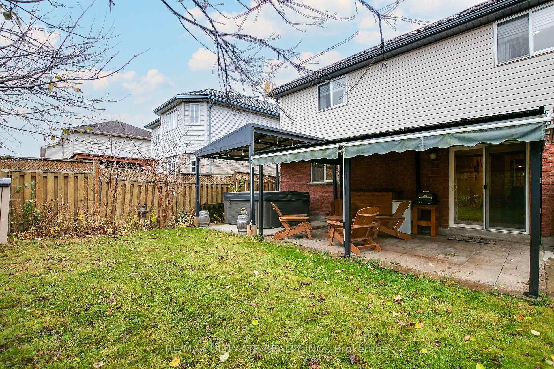 Photo 30 of 209 Deerpath Drive, Guelph, Willow West/Sugarbush/West Acres — HOMEH
