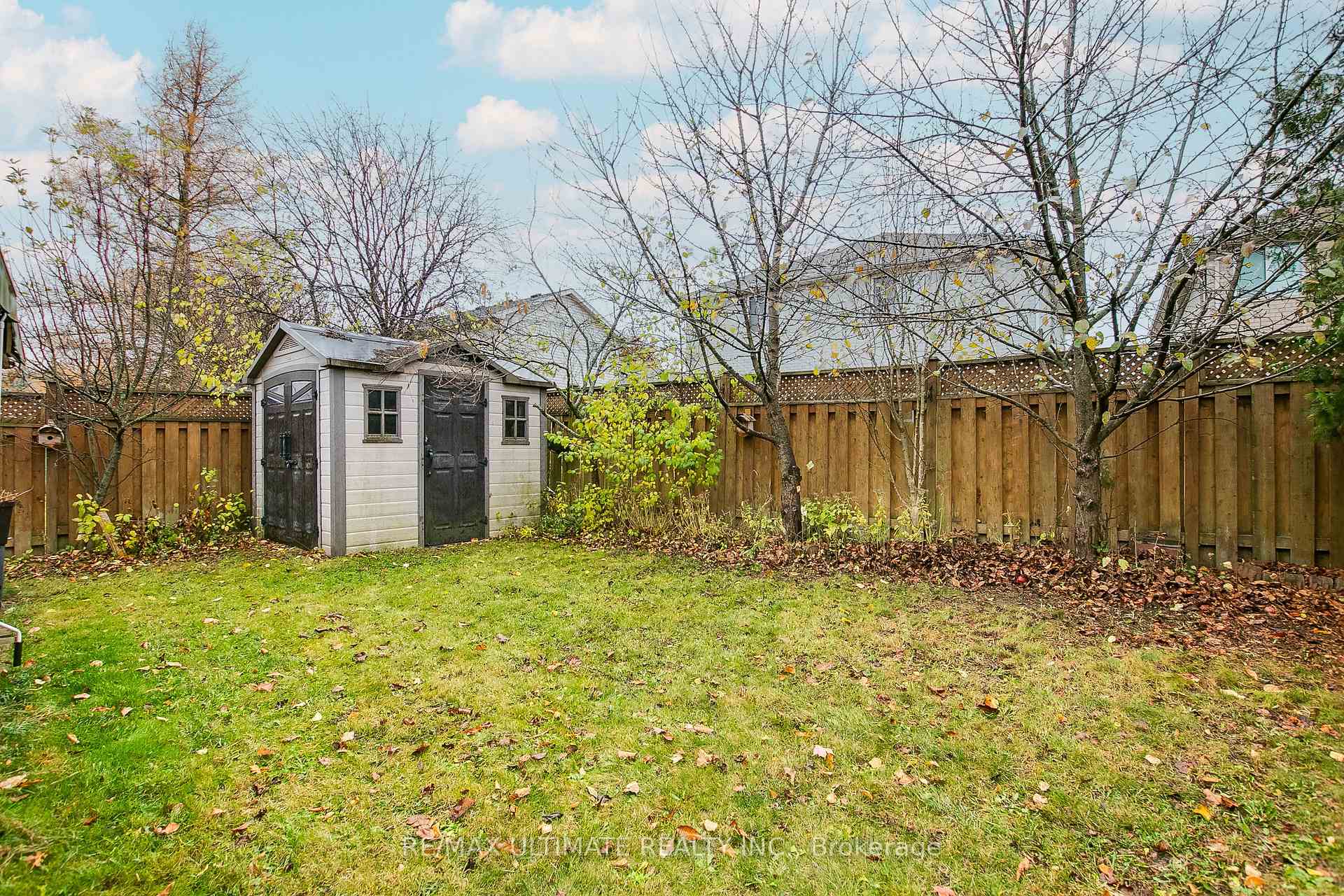 Photo 31 of 209 Deerpath Drive, Guelph, Willow West/Sugarbush/West Acres — HOMEH