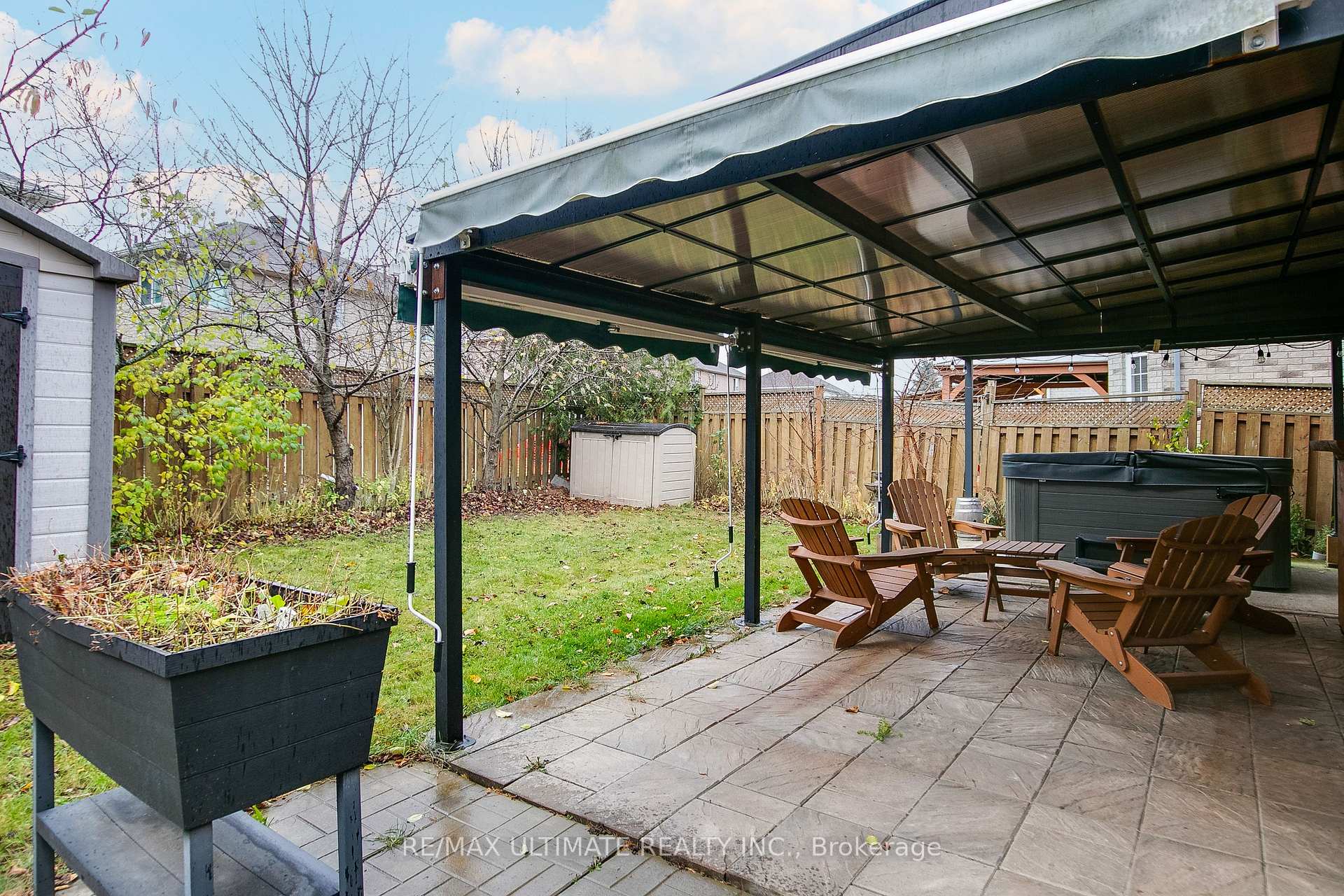 Photo 32 of 209 Deerpath Drive, Guelph, Willow West/Sugarbush/West Acres — HOMEH