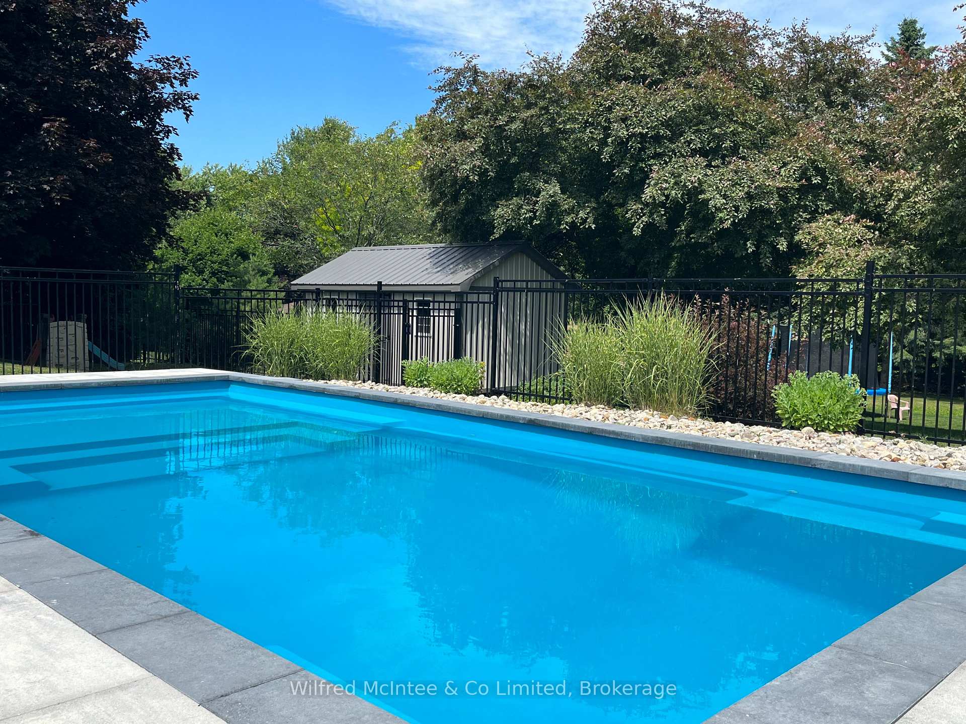 Photo 4 of 22 Geeson Avenue, Brockton — HOMEH