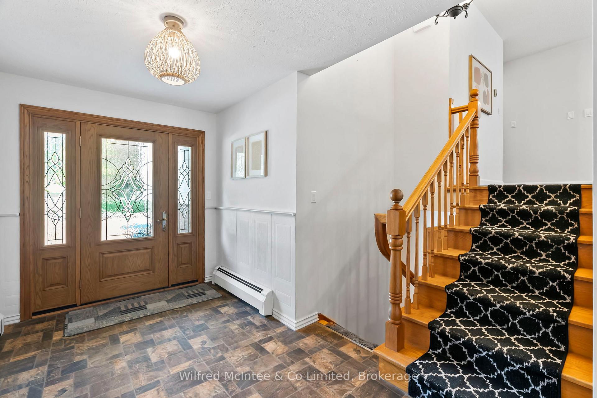Photo 9 of 22 Geeson Avenue, Brockton — HOMEH