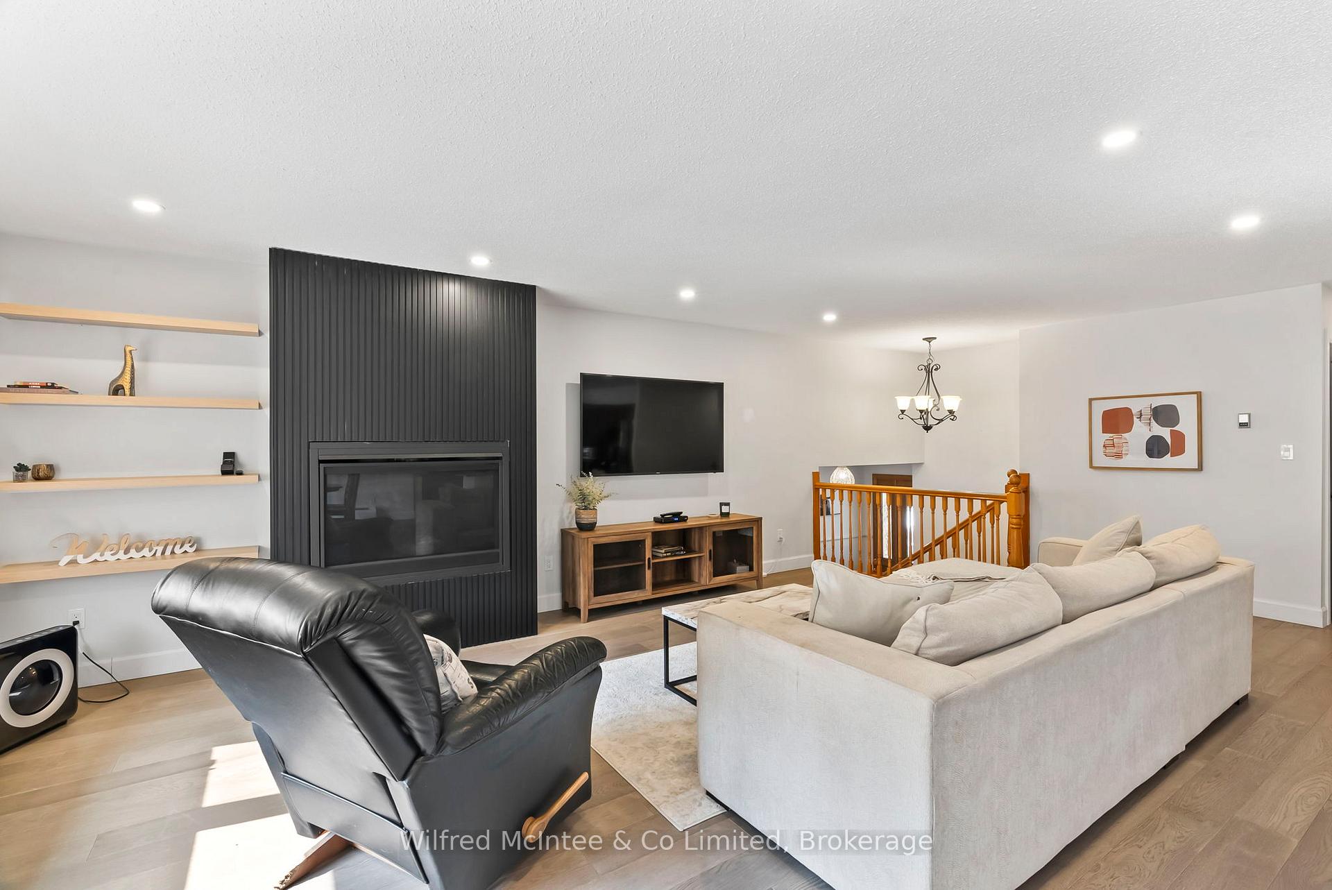 Photo 14 of 22 Geeson Avenue, Brockton — HOMEH
