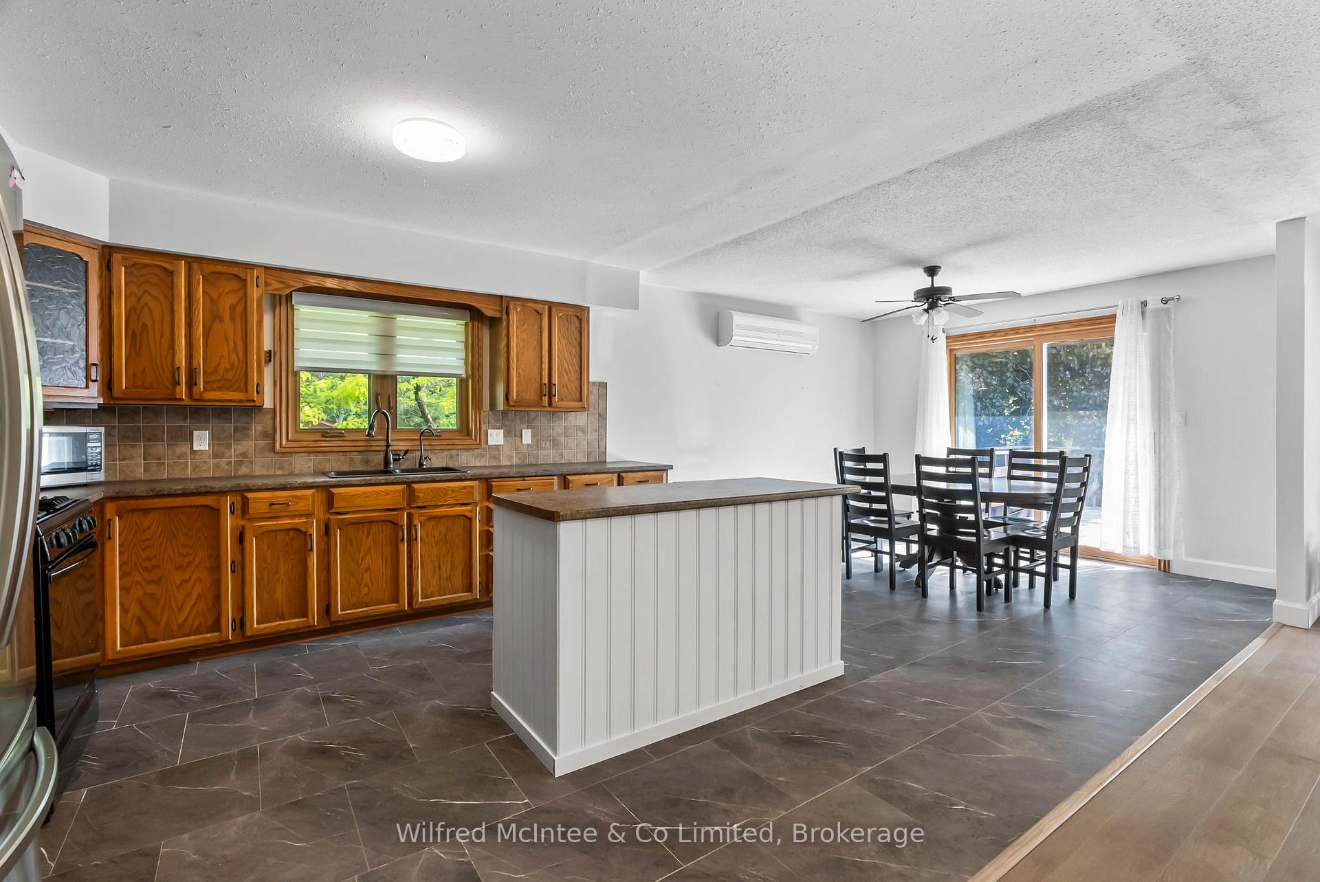 Photo 21 of 22 Geeson Avenue, Brockton — HOMEH
