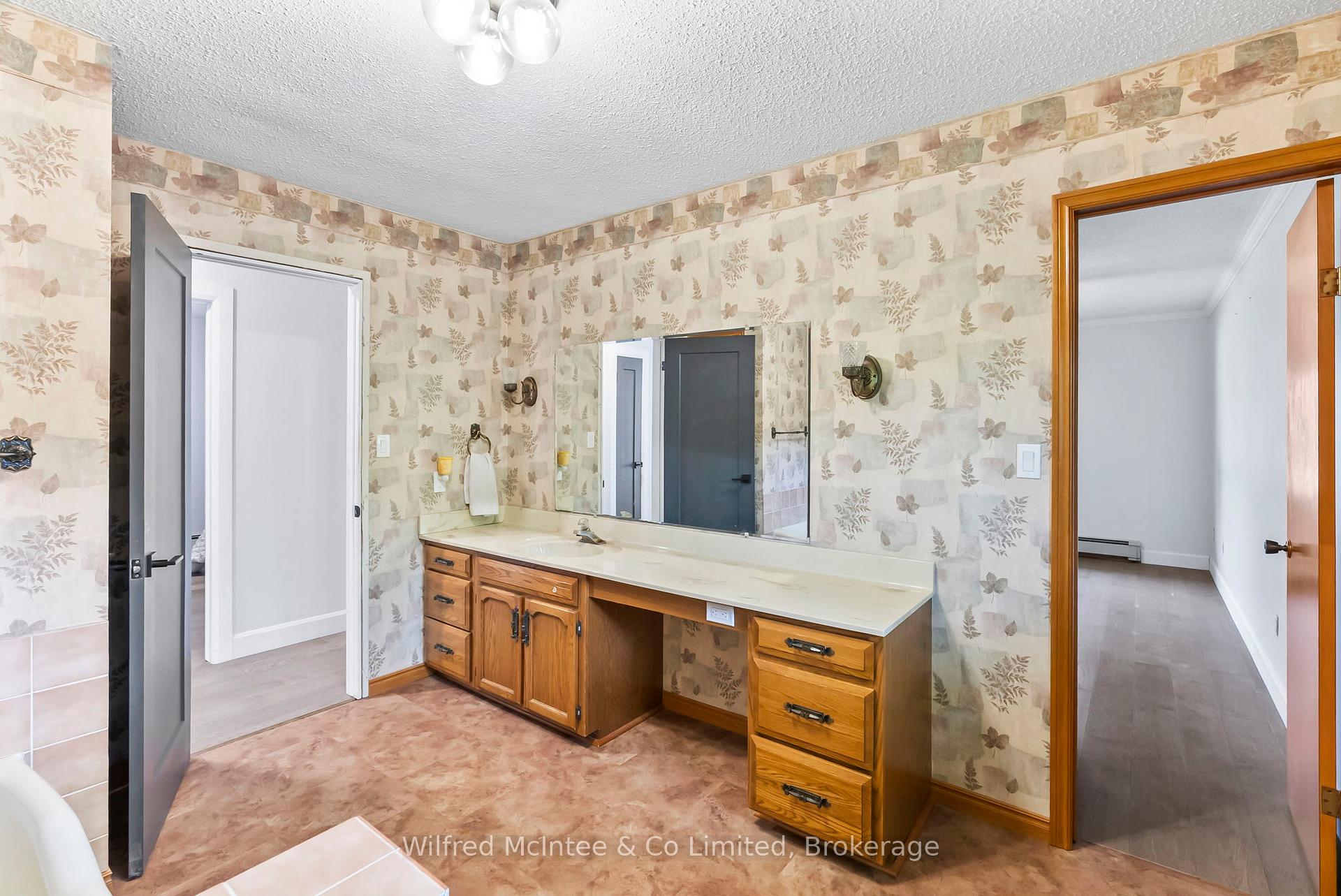 Photo 27 of 22 Geeson Avenue, Brockton — HOMEH