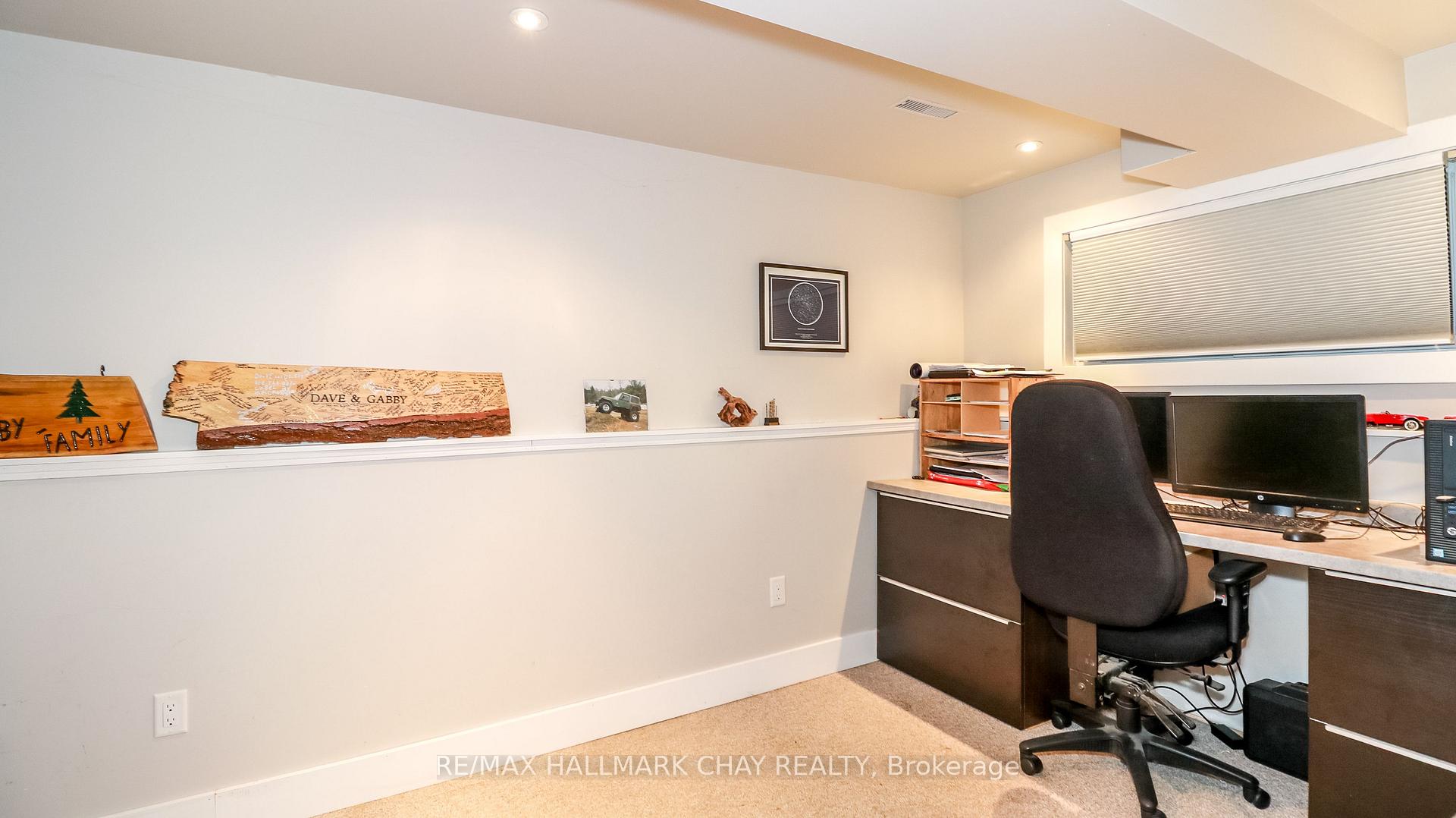Photo 32 of 51 Christie Crescent, Barrie, Letitia Heights — HOMEH