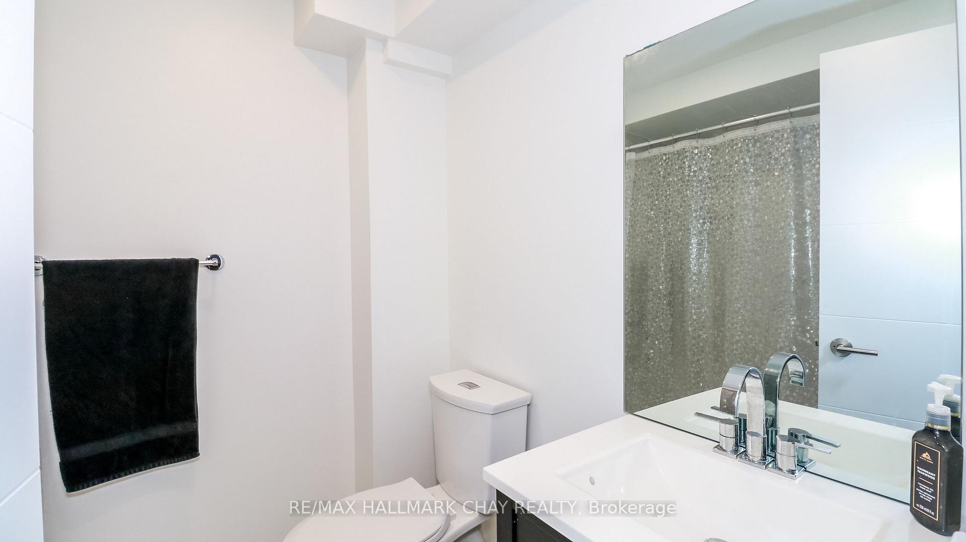 Photo 33 of 51 Christie Crescent, Barrie, Letitia Heights — HOMEH