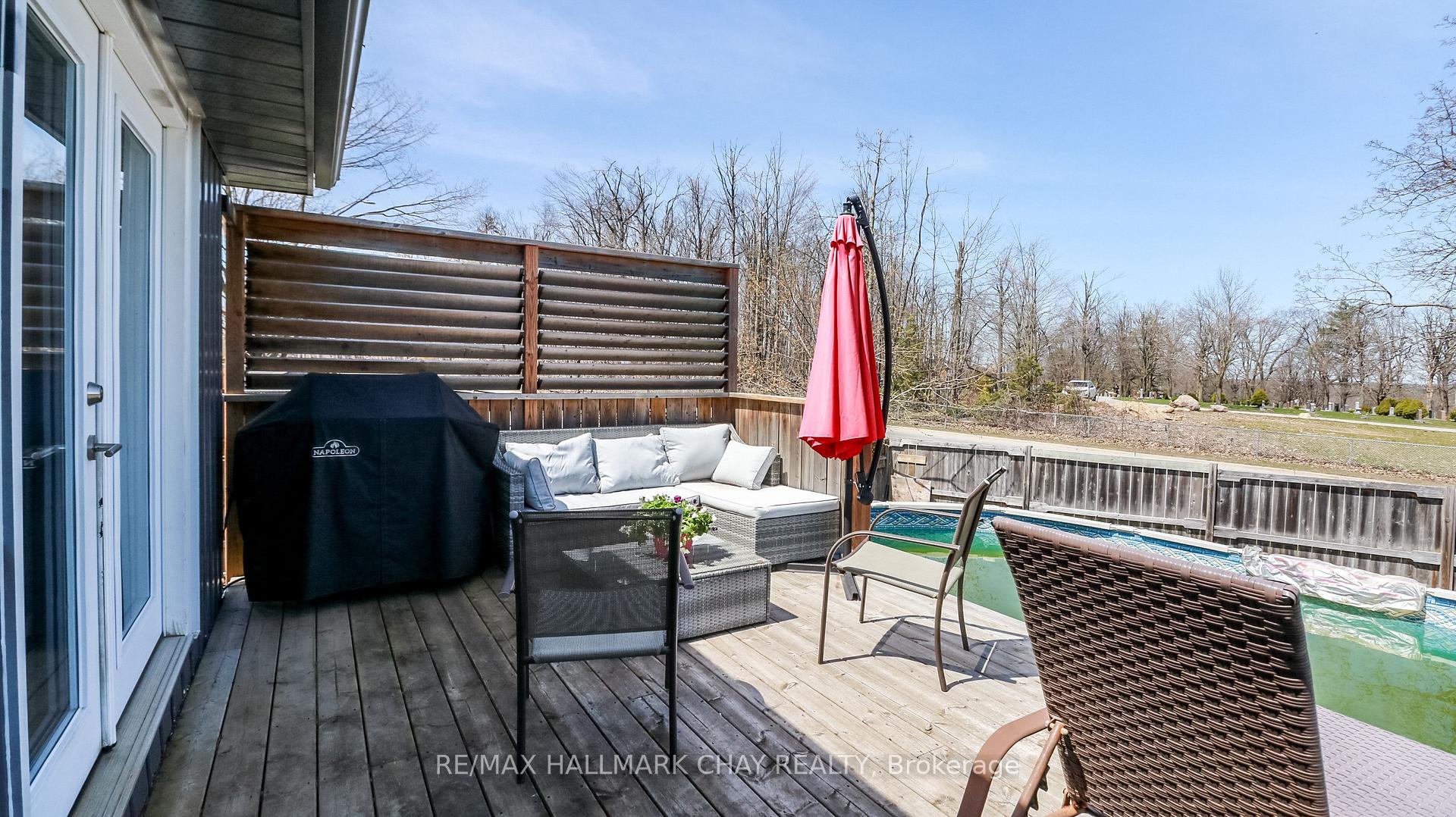 Photo 42 of 51 Christie Crescent, Barrie, Letitia Heights — HOMEH