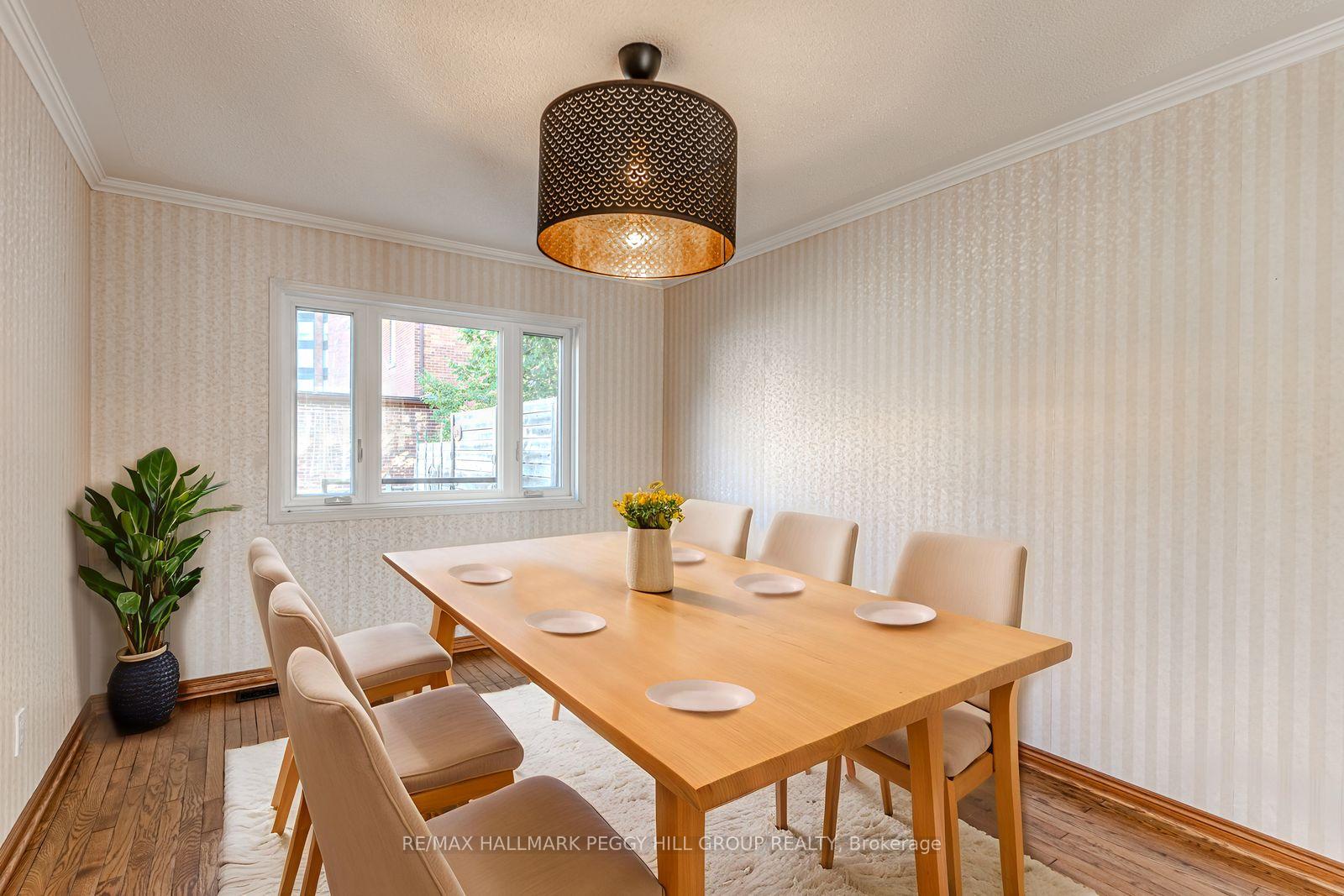 Photo 6 of 36 Kempenfelt Drive, Barrie, North Shore — HOMEH