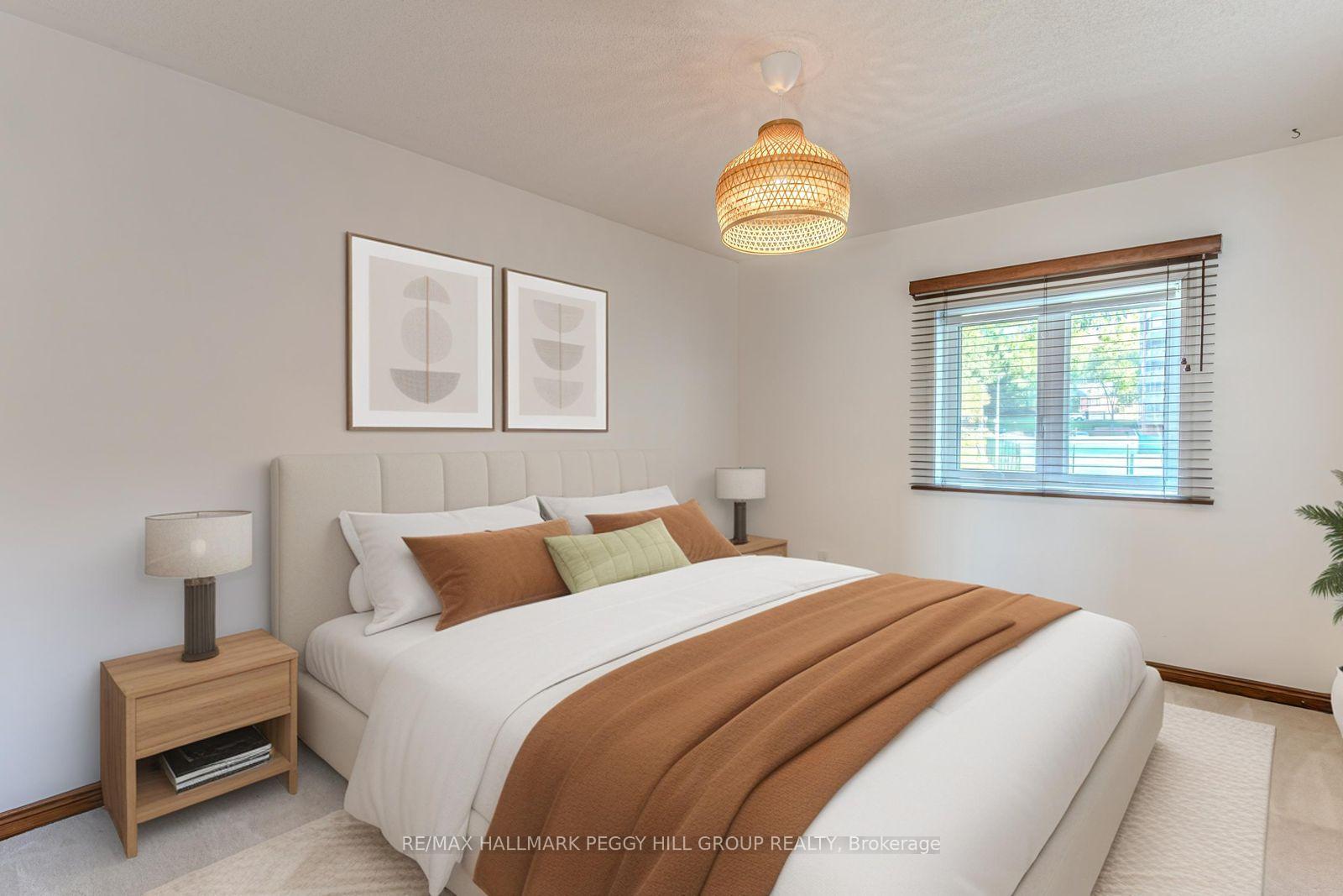 Photo 7 of 36 Kempenfelt Drive, Barrie, North Shore — HOMEH