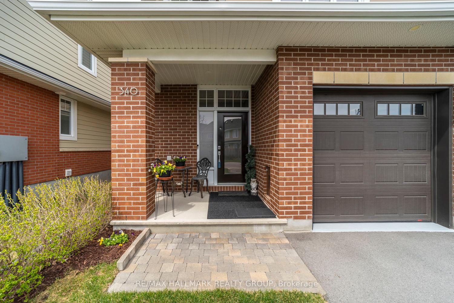 Photo 2 of 340 Kilspindie Ridge, Ottawa, Barrhaven - Stonebridge — HOMEH