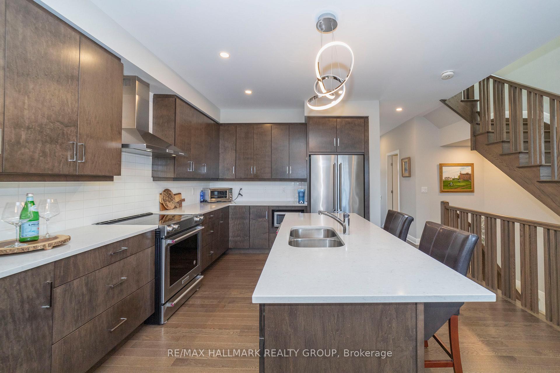 Photo 5 of 340 Kilspindie Ridge, Ottawa, Barrhaven - Stonebridge — HOMEH