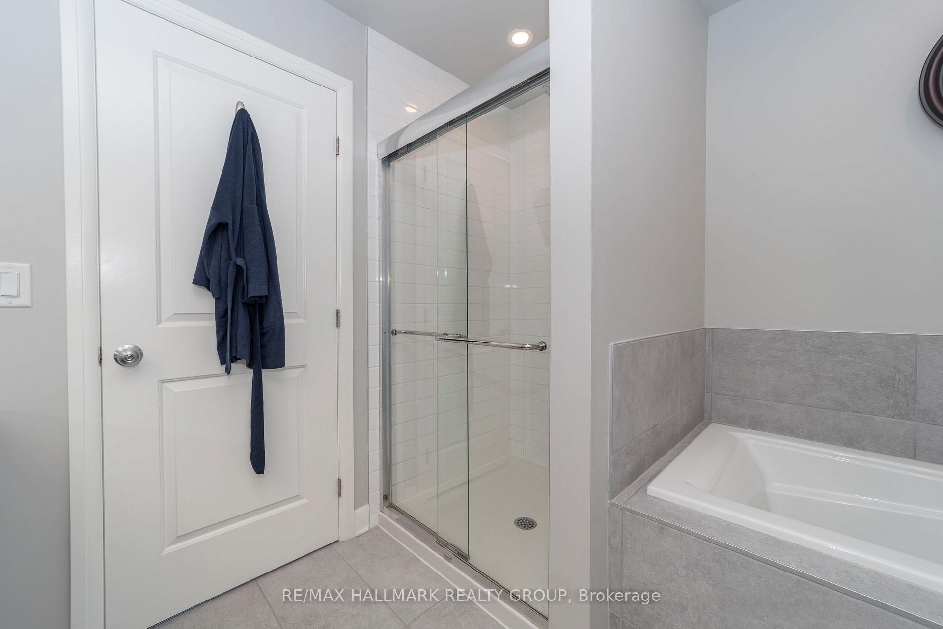 Photo 19 of 340 Kilspindie Ridge, Ottawa, Barrhaven - Stonebridge — HOMEH