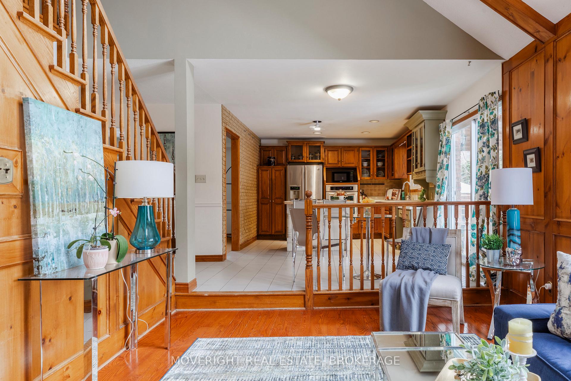 Photo 17 of 62 Templer Drive, Hamilton, Ancaster — HOMEH