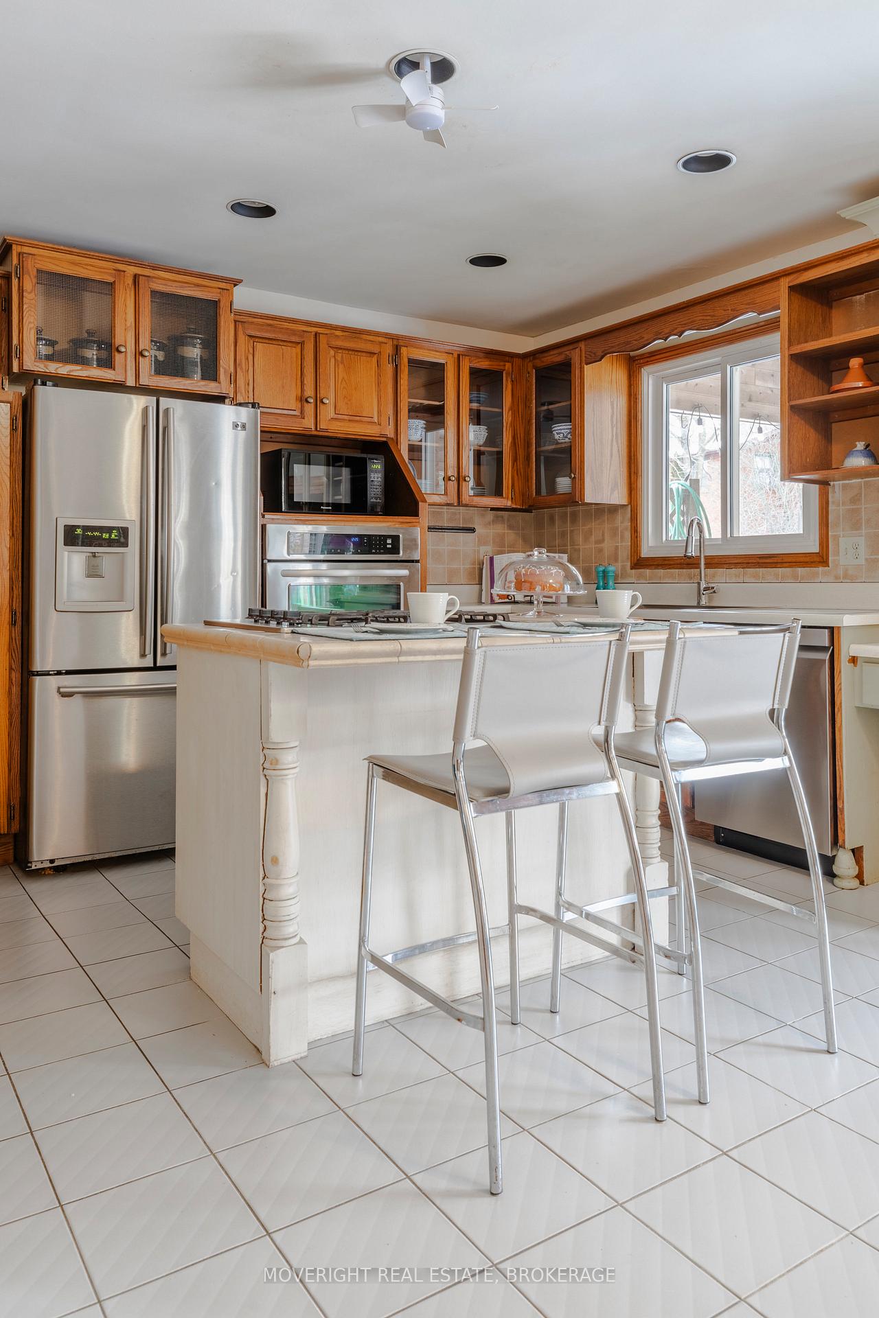 Photo 19 of 62 Templer Drive, Hamilton, Ancaster — HOMEH