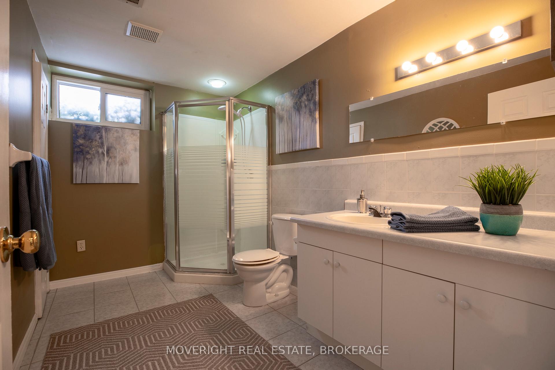 Photo 59 of 62 Templer Drive, Hamilton, Ancaster — HOMEH