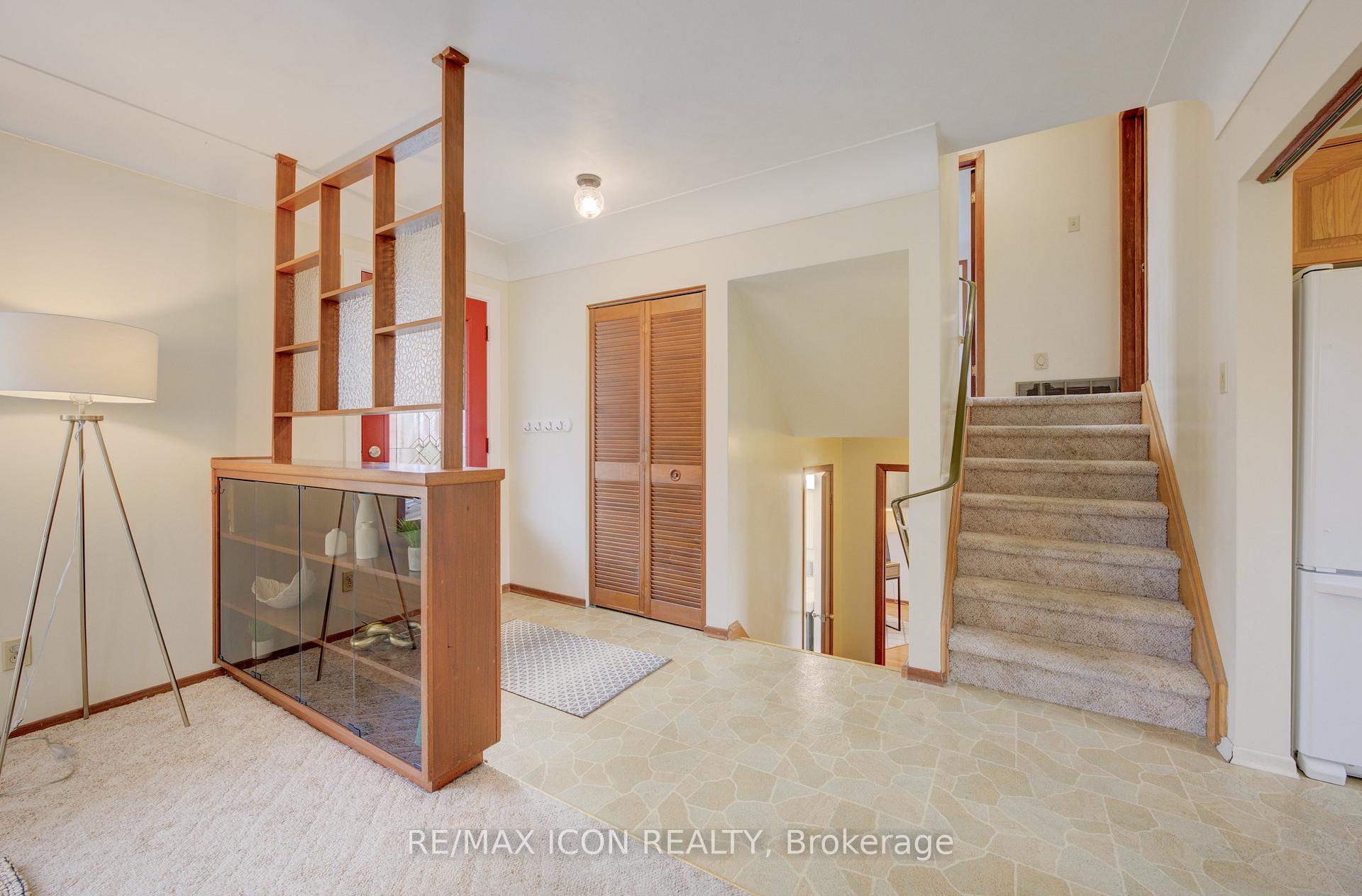Photo 7 of 52 Brentwood Drive, Guelph, Riverside Park — HOMEH