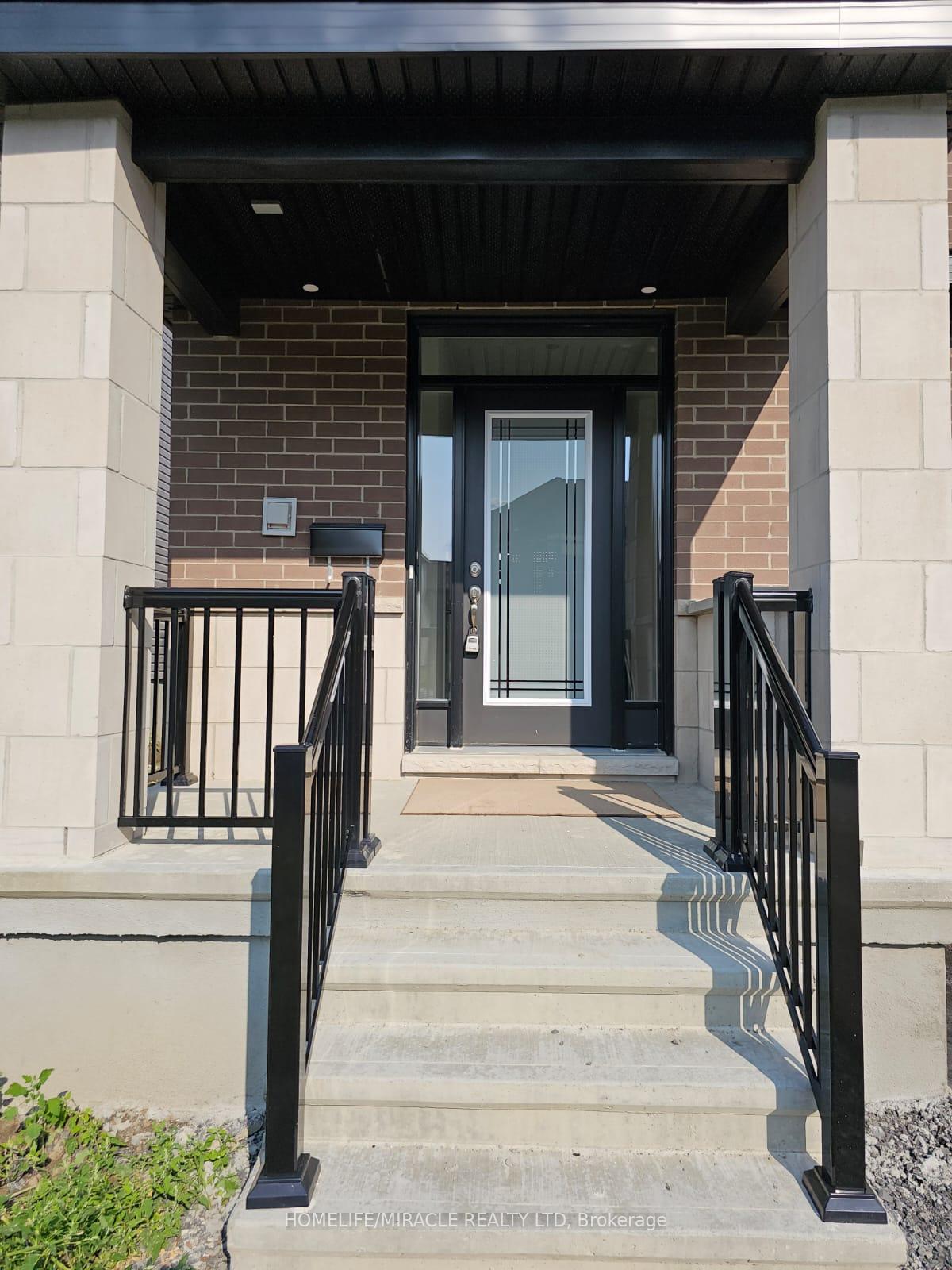 Photo 6 of 809 Mochi Circle, Ottawa, Barrhaven - Heritage Park — HOMEH