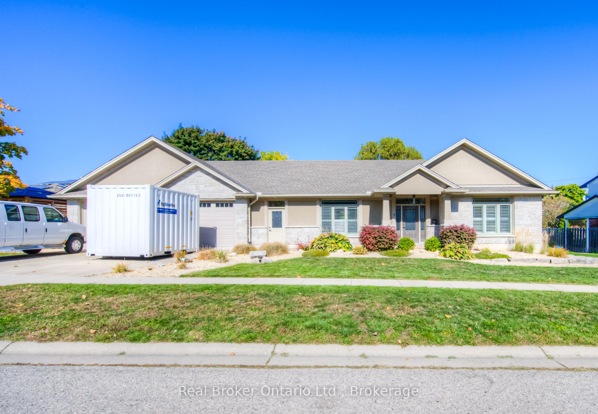 Photo 1 of Unit Basement, 7 Owen Avenue, Brant, Paris — HOMEH