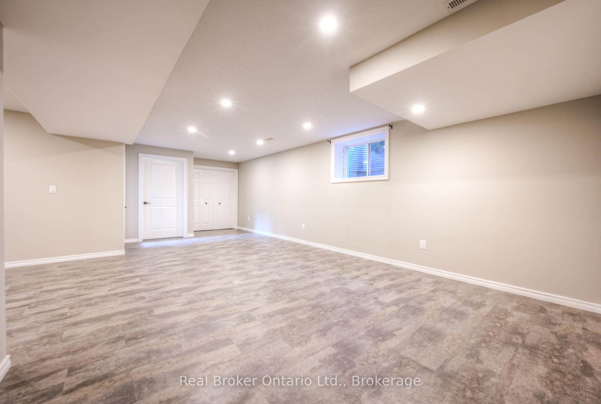 Photo 3 of Unit Basement, 7 Owen Avenue, Brant, Paris — HOMEH