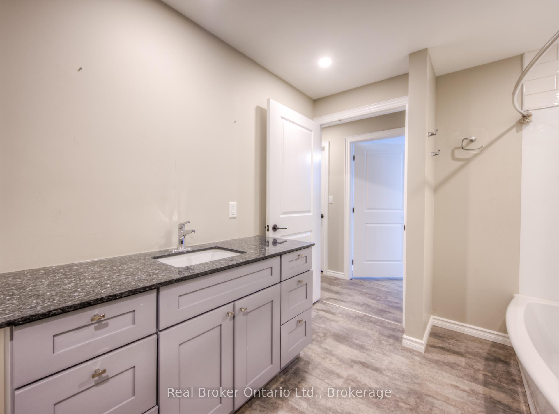 Photo 8 of Unit Basement, 7 Owen Avenue, Brant, Paris — HOMEH