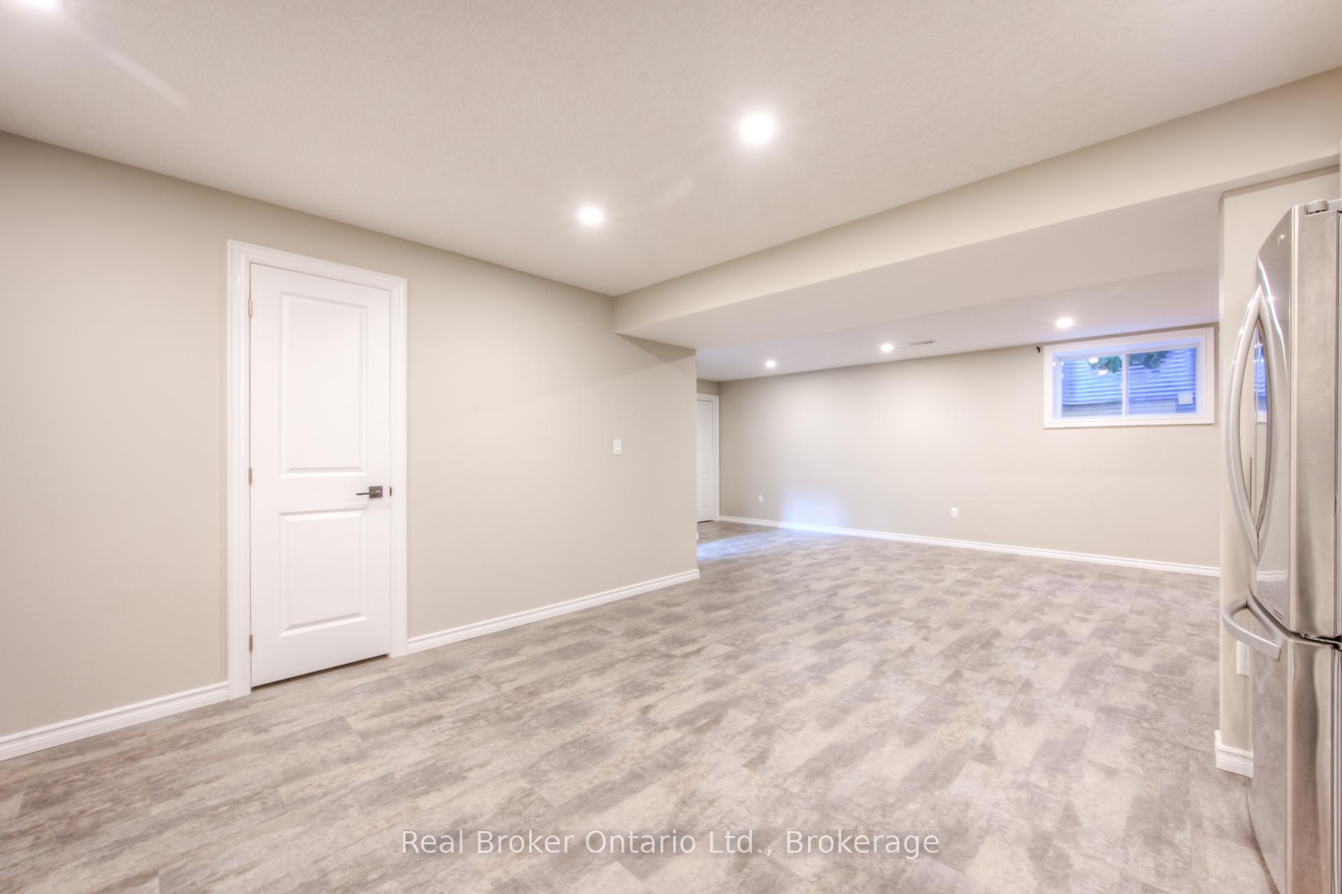 Photo 15 of Unit Basement, 7 Owen Avenue, Brant, Paris — HOMEH