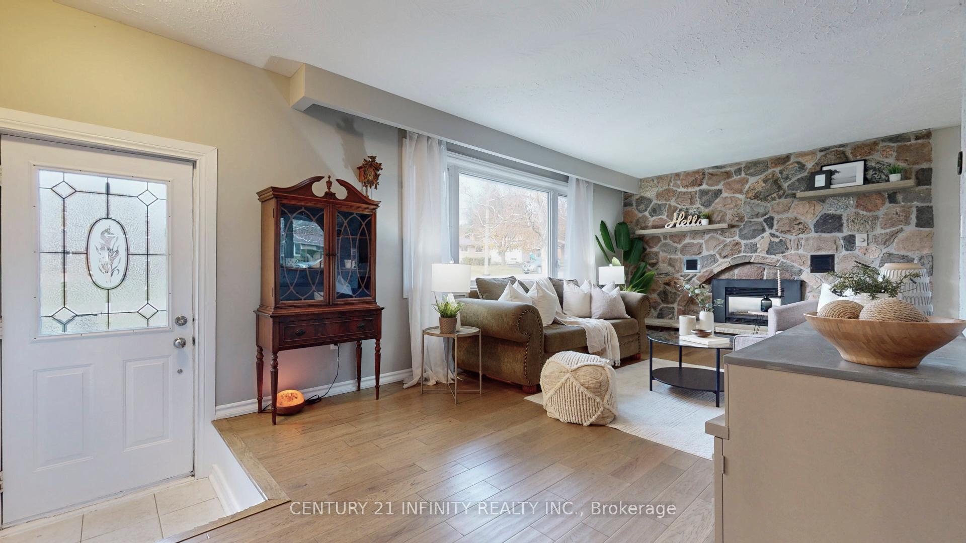 Photo 5 of 667 Sunset Boulevard, Clarington, Newcastle — HOMEH