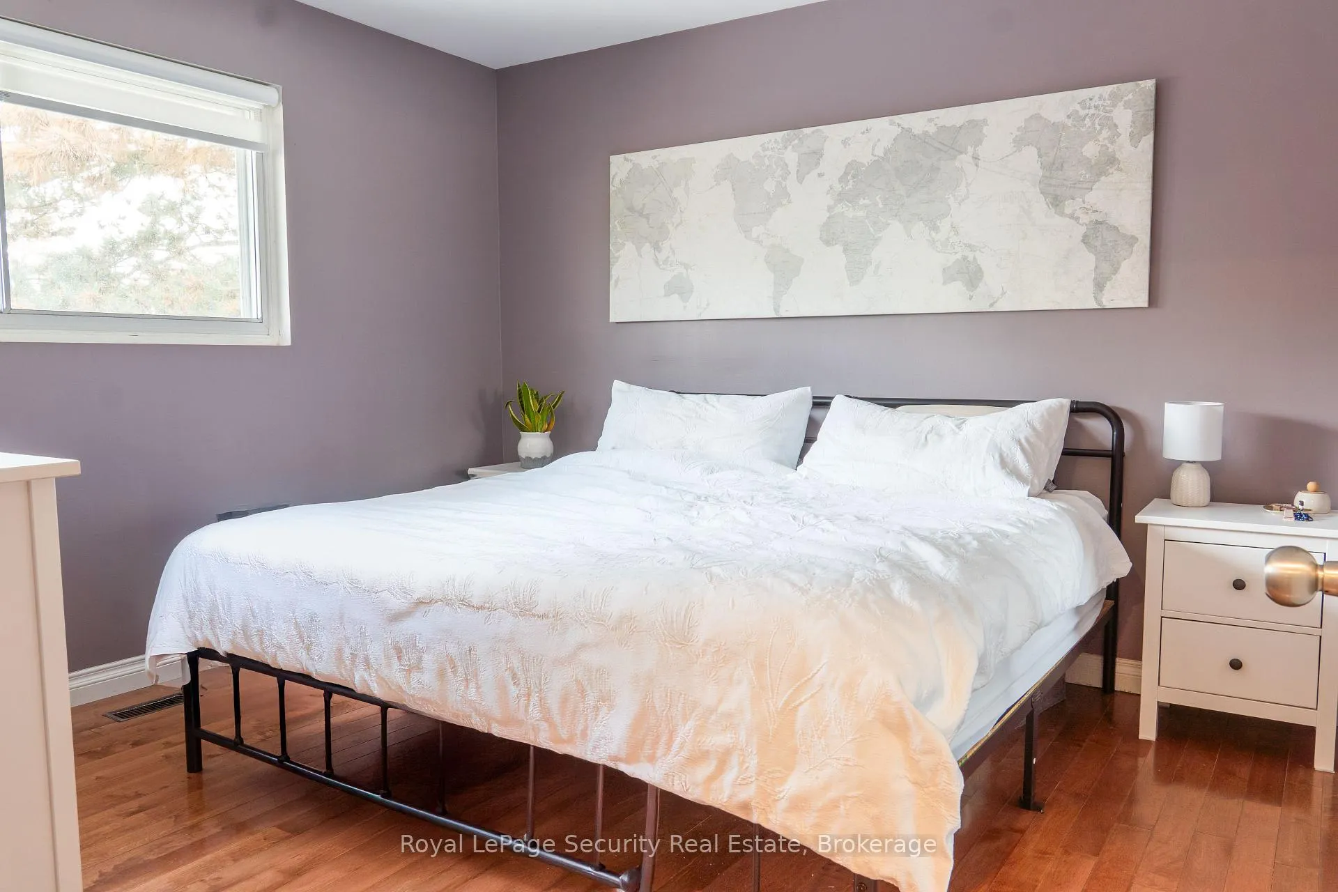 Photo 6 of 3248 Silverado Drive, Mississauga, Mississauga Valleys — HOMEH