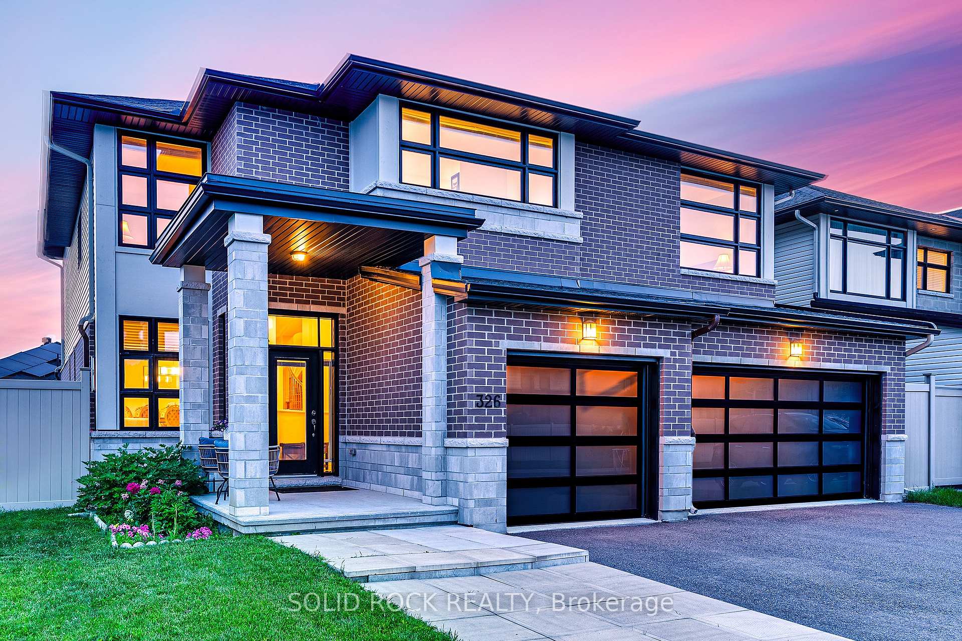 Photo 3 of 326 Memorial Grove, Ottawa, Riverside South/Gloucester Glen — HOMEH