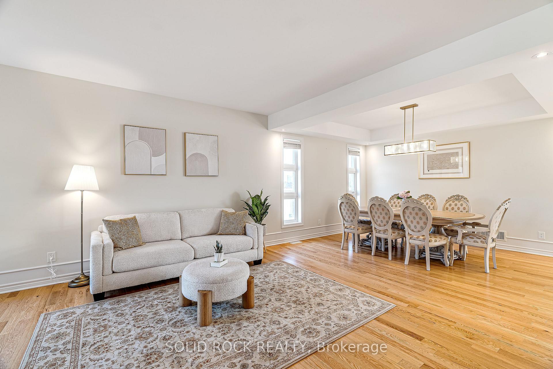 Photo 5 of 326 Memorial Grove, Ottawa, Riverside South/Gloucester Glen — HOMEH