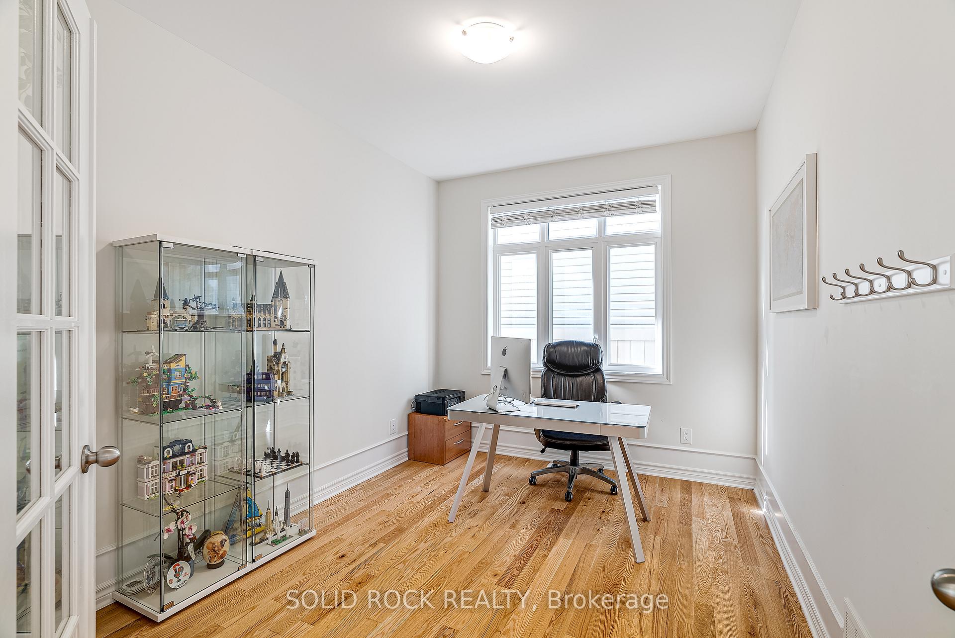 Photo 8 of 326 Memorial Grove, Ottawa, Riverside South/Gloucester Glen — HOMEH