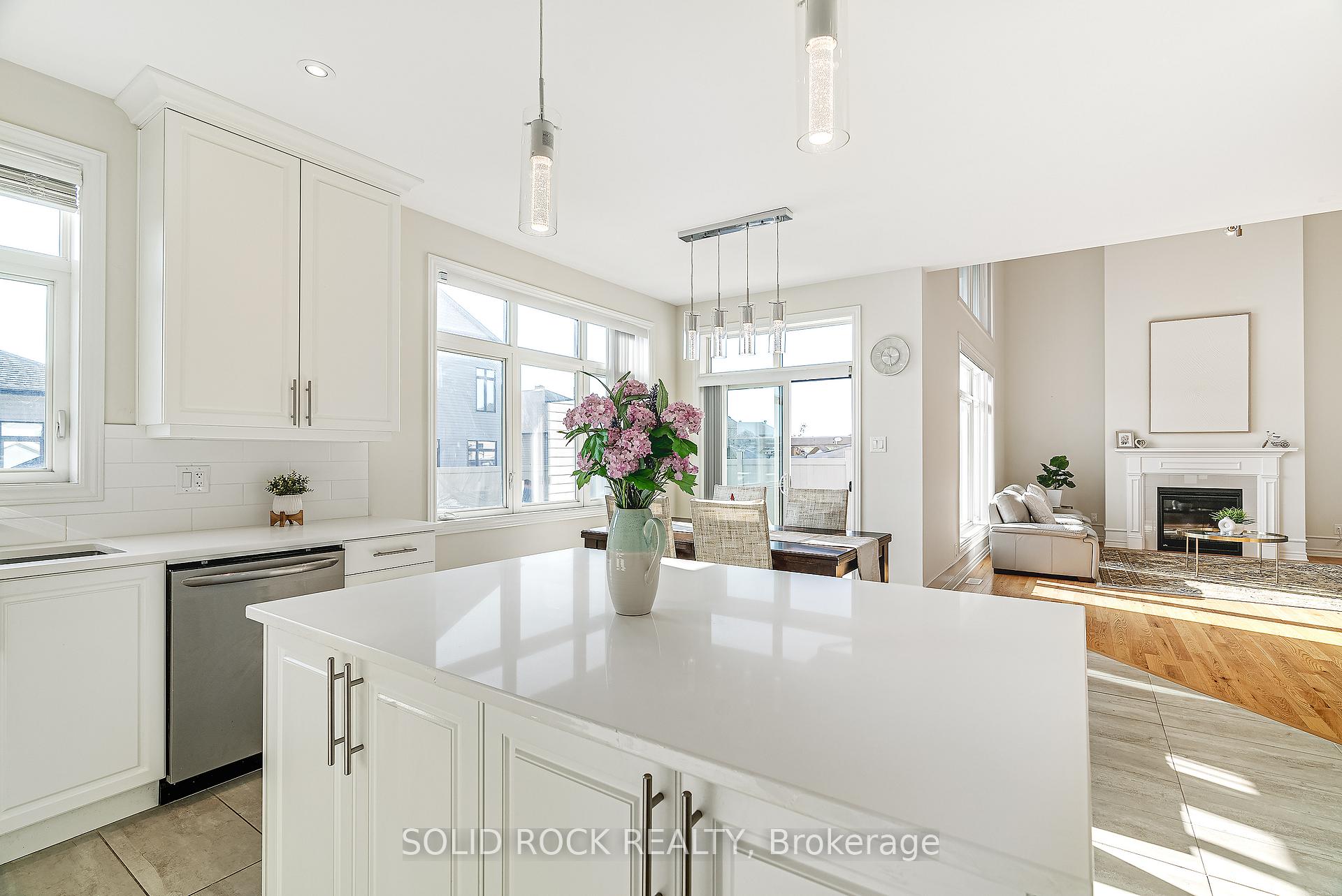 Photo 18 of 326 Memorial Grove, Ottawa, Riverside South/Gloucester Glen — HOMEH