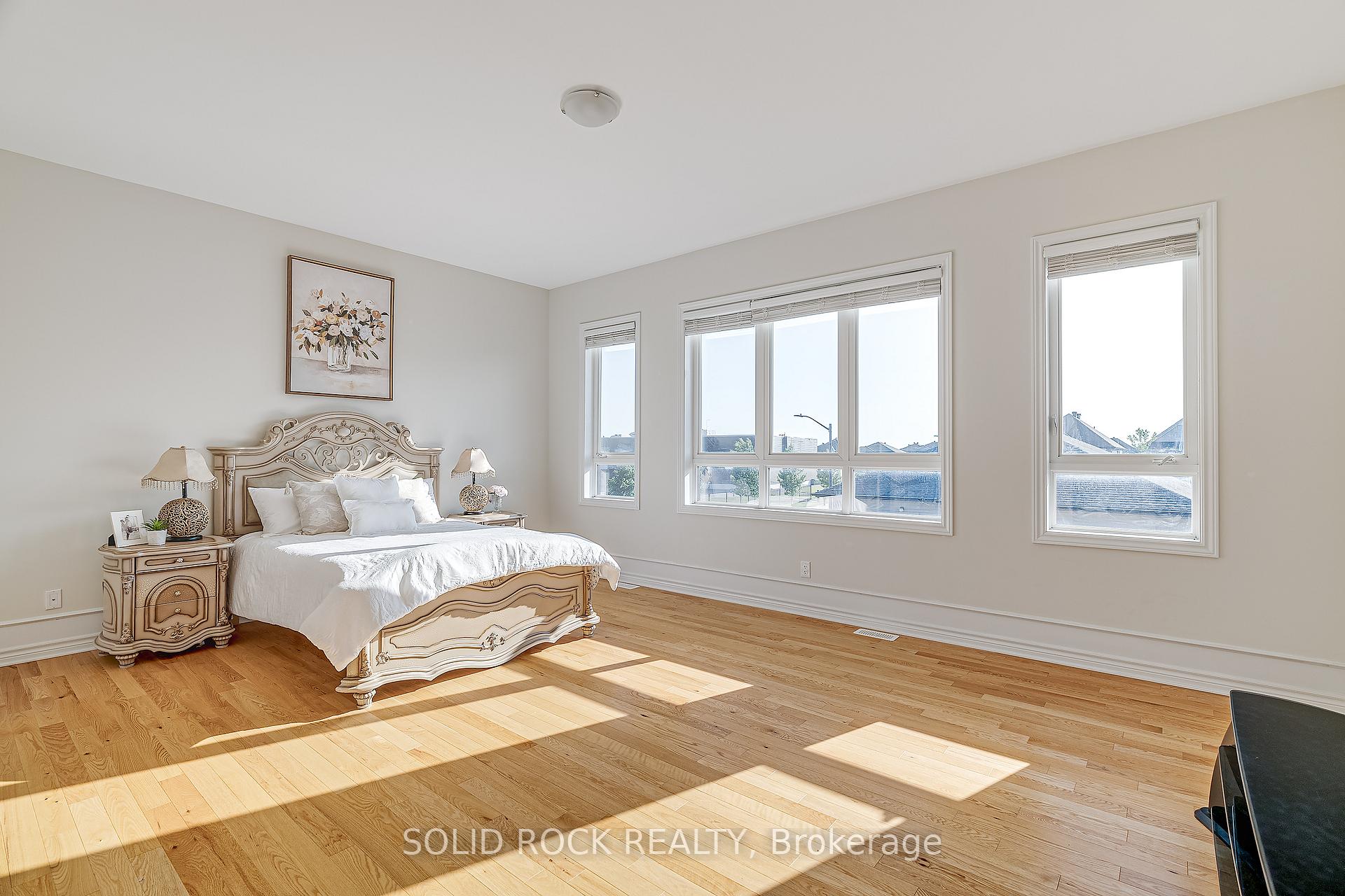 Photo 20 of 326 Memorial Grove, Ottawa, Riverside South/Gloucester Glen — HOMEH