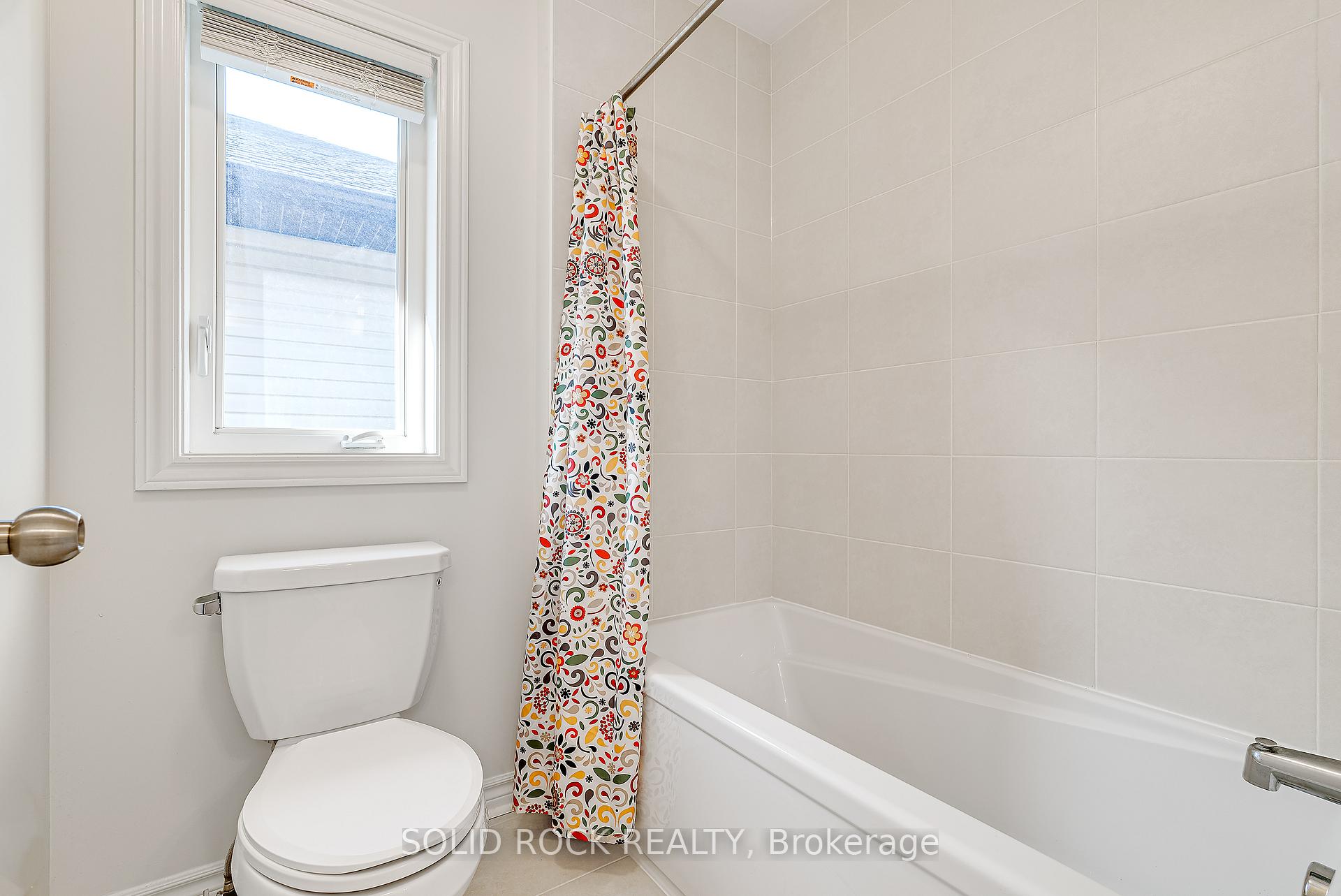 Photo 29 of 326 Memorial Grove, Ottawa, Riverside South/Gloucester Glen — HOMEH