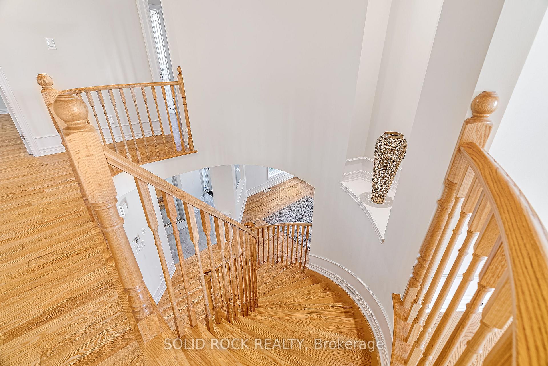 Photo 36 of 326 Memorial Grove, Ottawa, Riverside South/Gloucester Glen — HOMEH