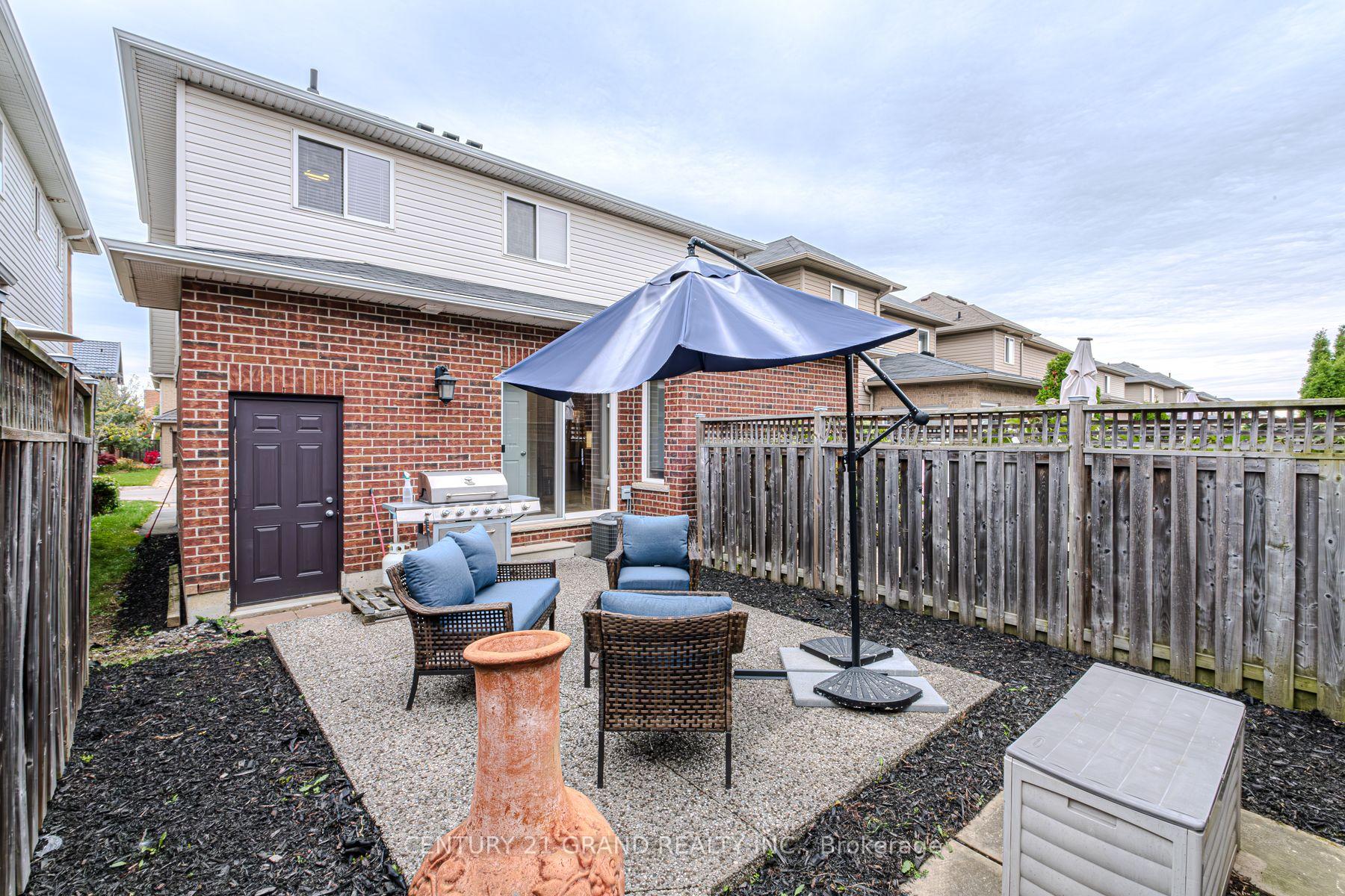 Photo 7 of 229 Springvalley Crescent, Hamilton, Gourley — HOMEH