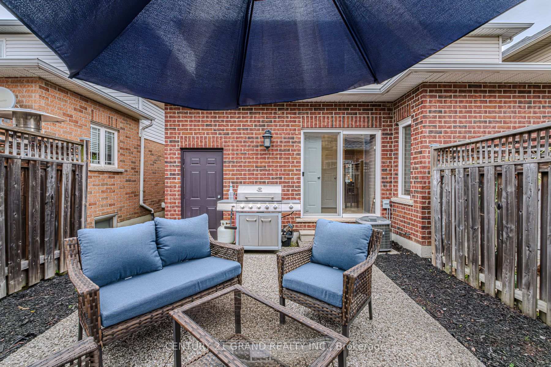 Photo 8 of 229 Springvalley Crescent, Hamilton, Gourley — HOMEH