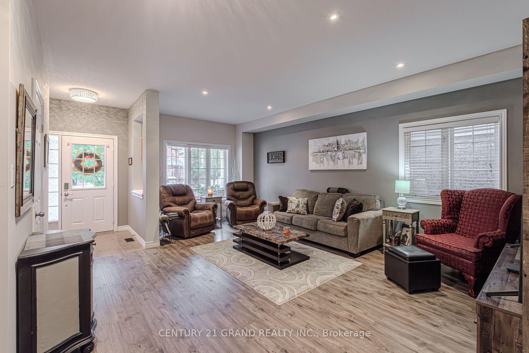 Photo 14 of 229 Springvalley Crescent, Hamilton, Gourley — HOMEH
