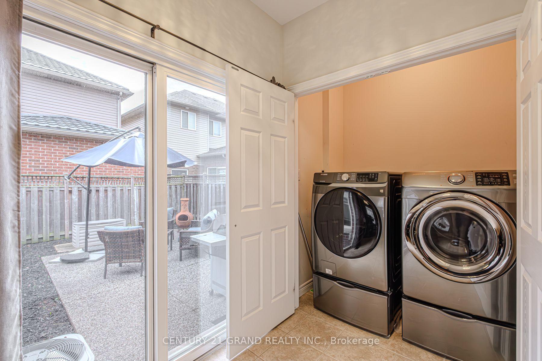 Photo 25 of 229 Springvalley Crescent, Hamilton, Gourley — HOMEH
