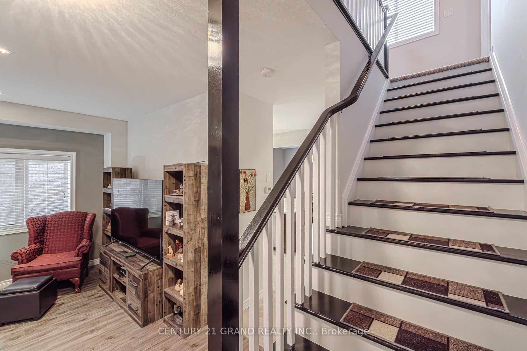 Photo 26 of 229 Springvalley Crescent, Hamilton, Gourley — HOMEH